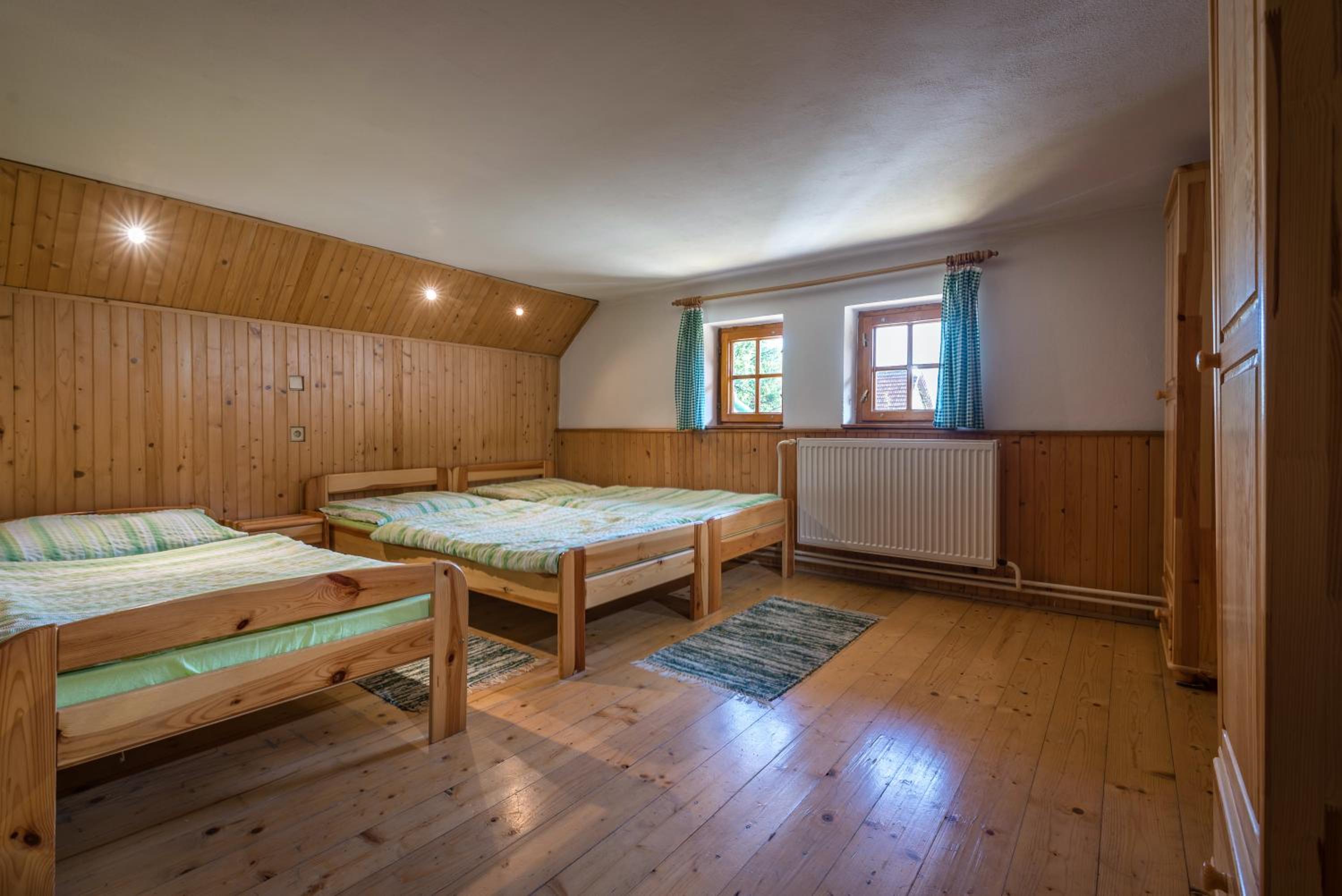 Two-Bedroom Apartment - Photo 4