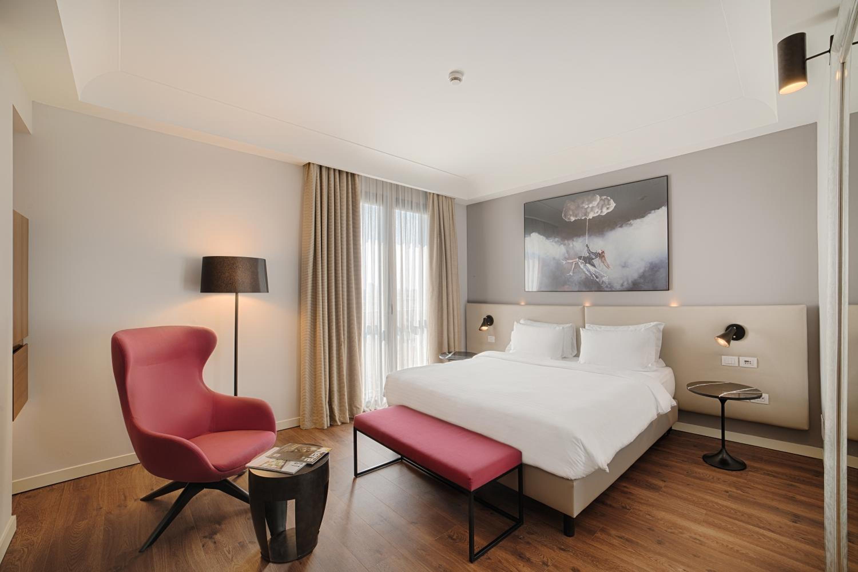 Standard Room - Photo 9