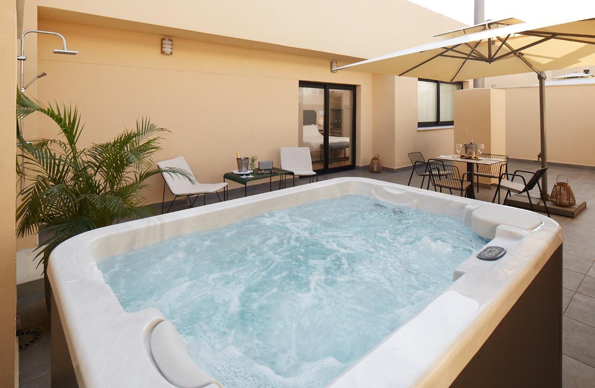 Junior Suite with Terrace with Hot Tub photo 2