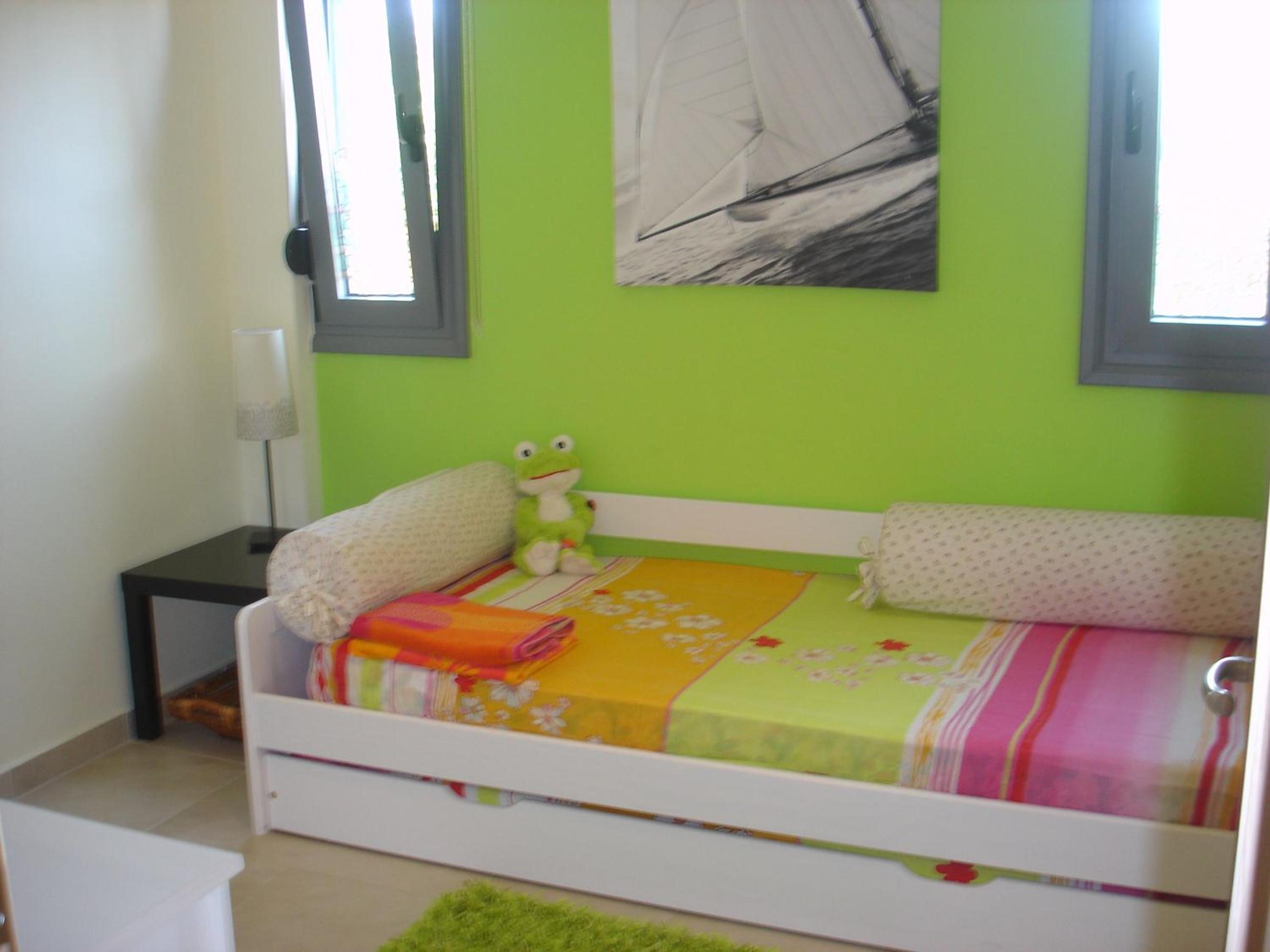 Two-Bedroom House photo 2