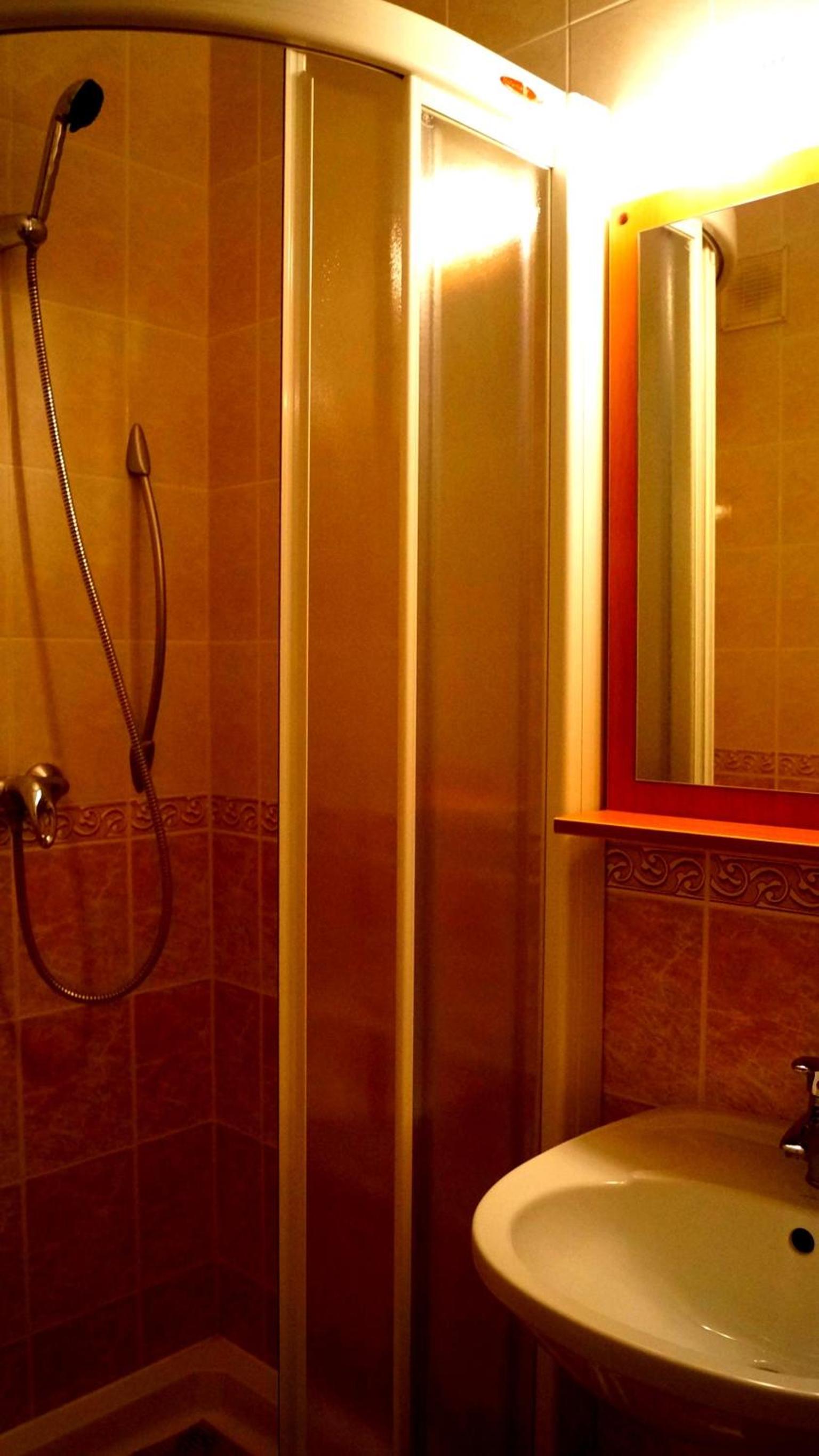 Triple Room - Photo 5