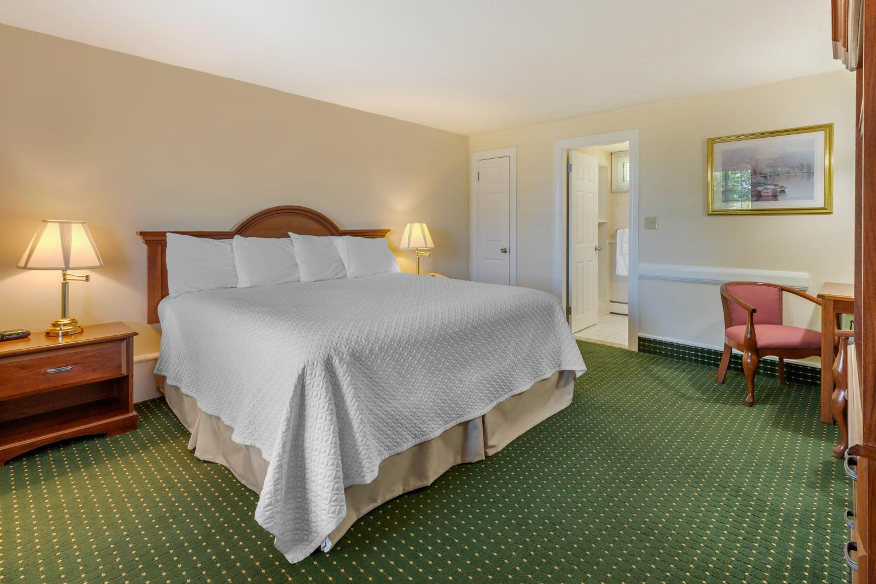 Superior King Room