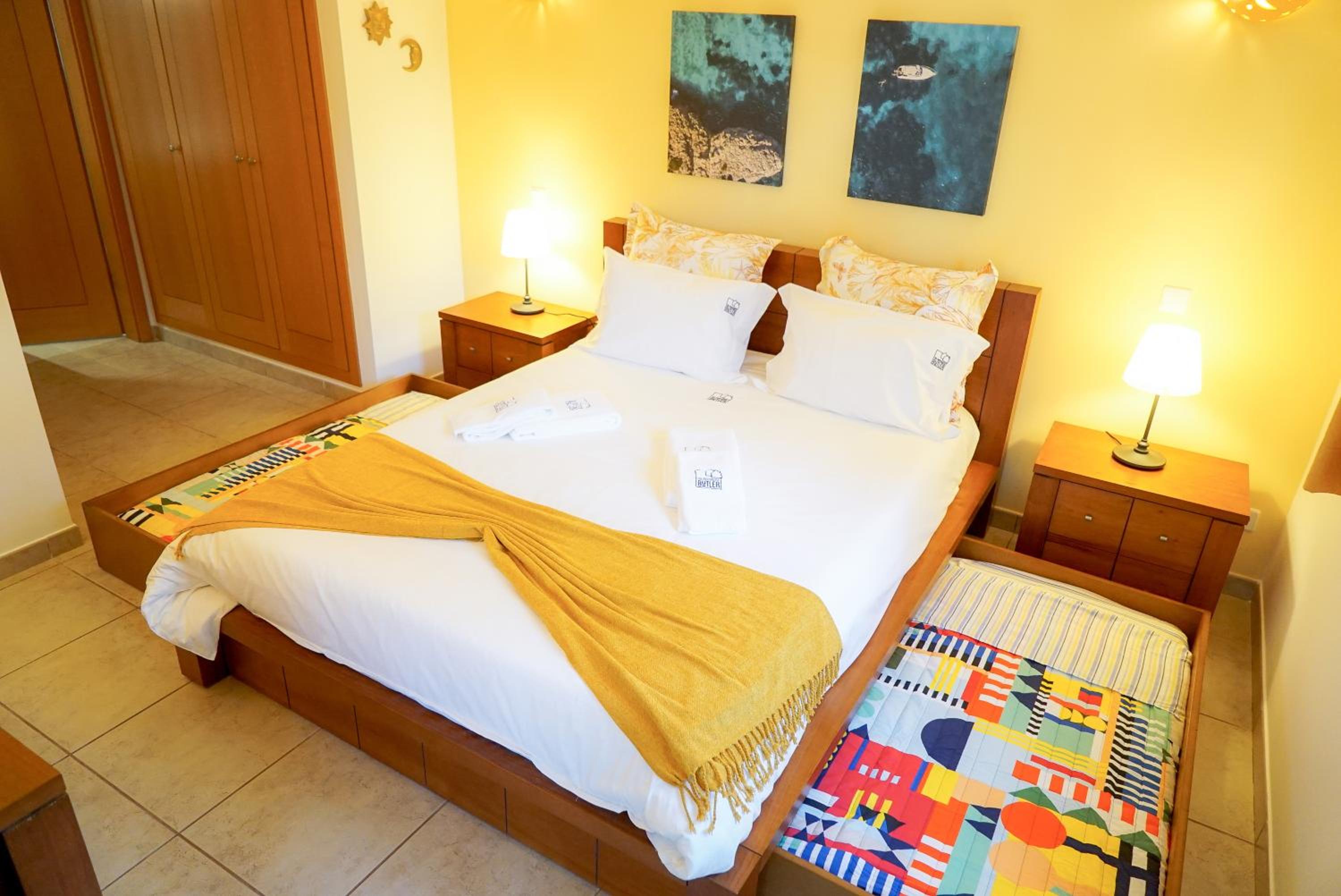 Three-Bedroom Villa photo 1
