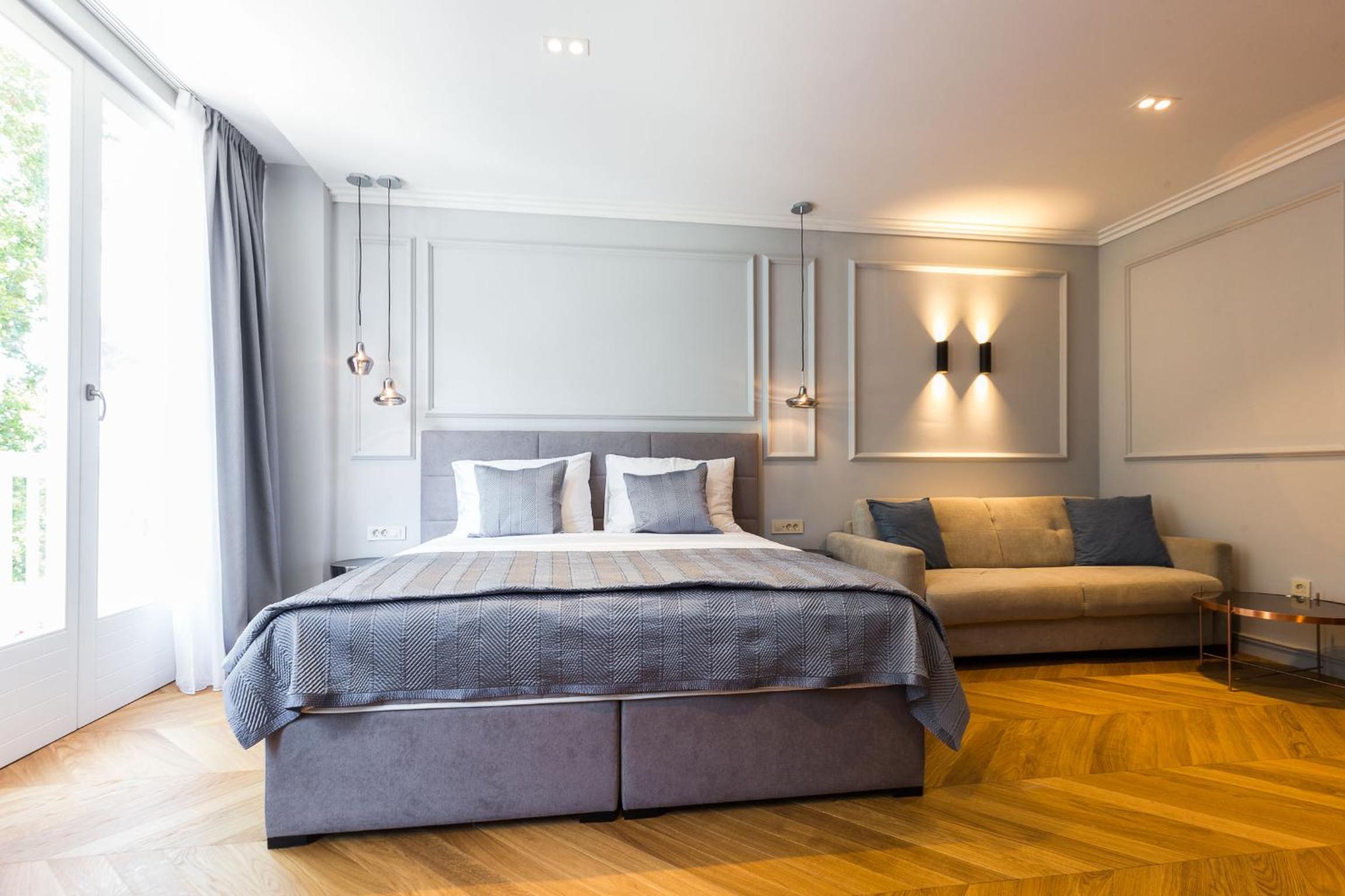 Deluxe Double Room with Sea View - Photo 10