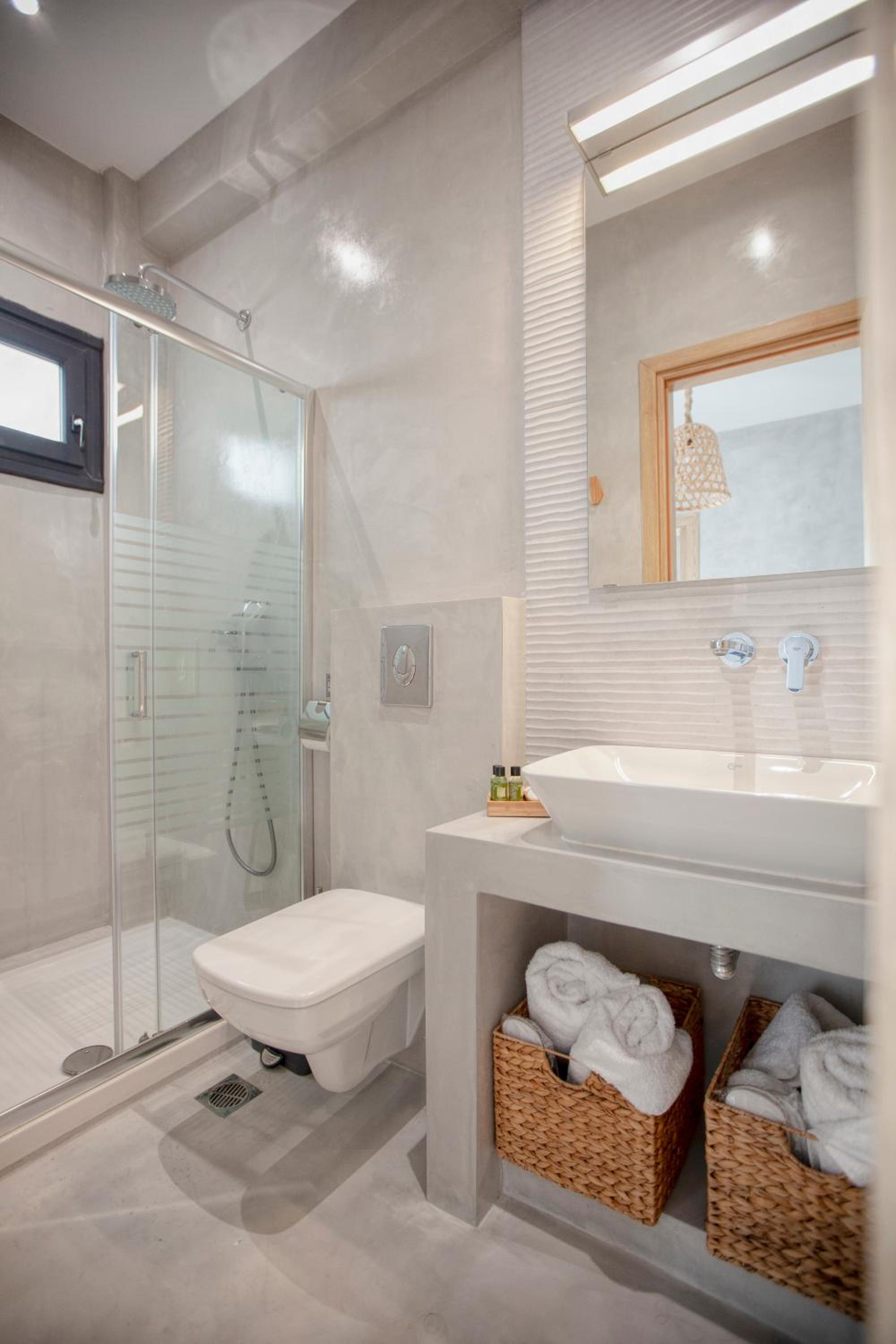 Comfort Triple Room with Shower - Photo 3