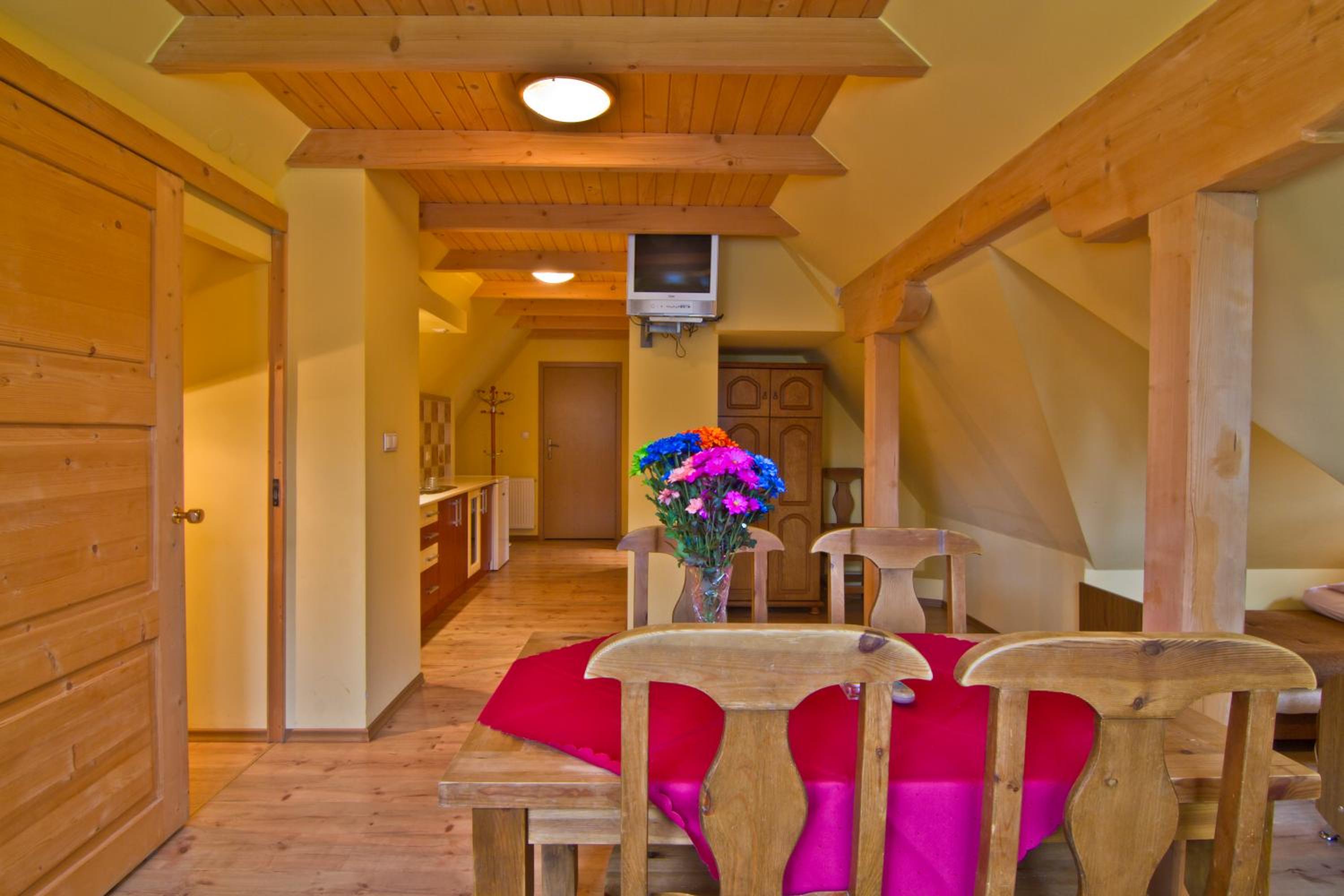 Apartment (5 Adults) - Photo 1