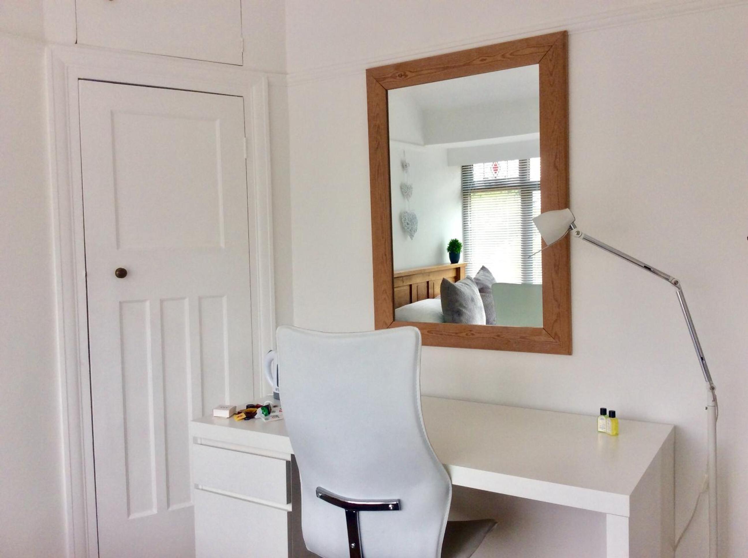 Deluxe Double Room with Garden View photo 3