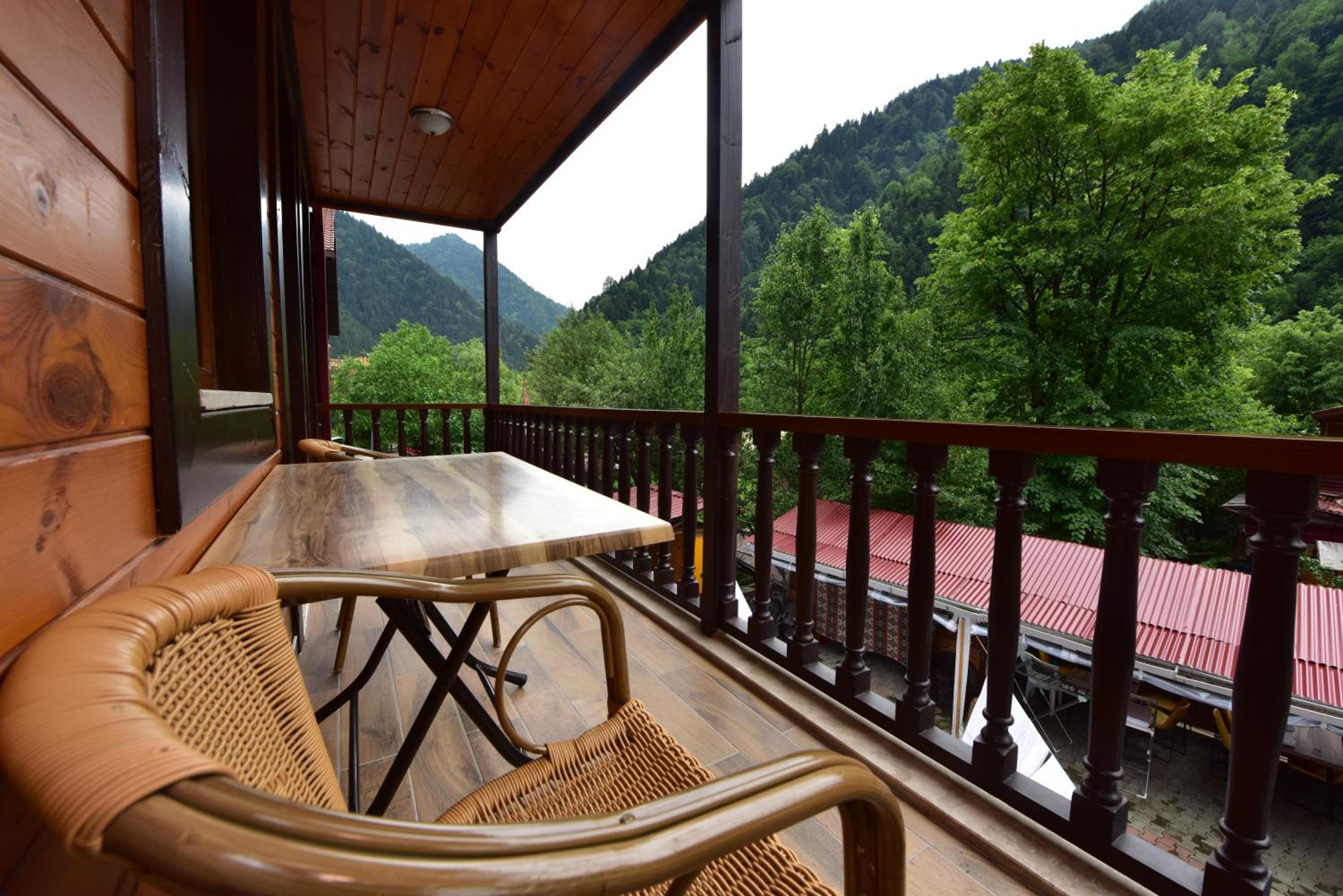 Two-Bedroom Suite with Balcony - Photo 17
