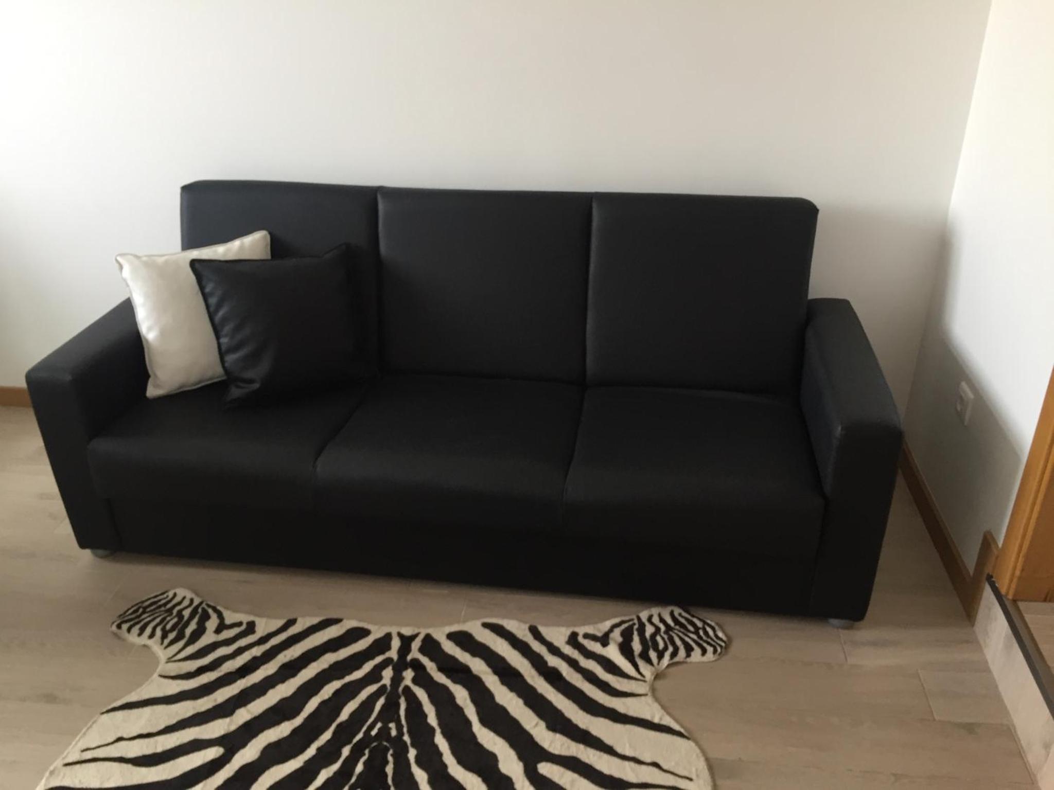 Deluxe Apartment photo 2