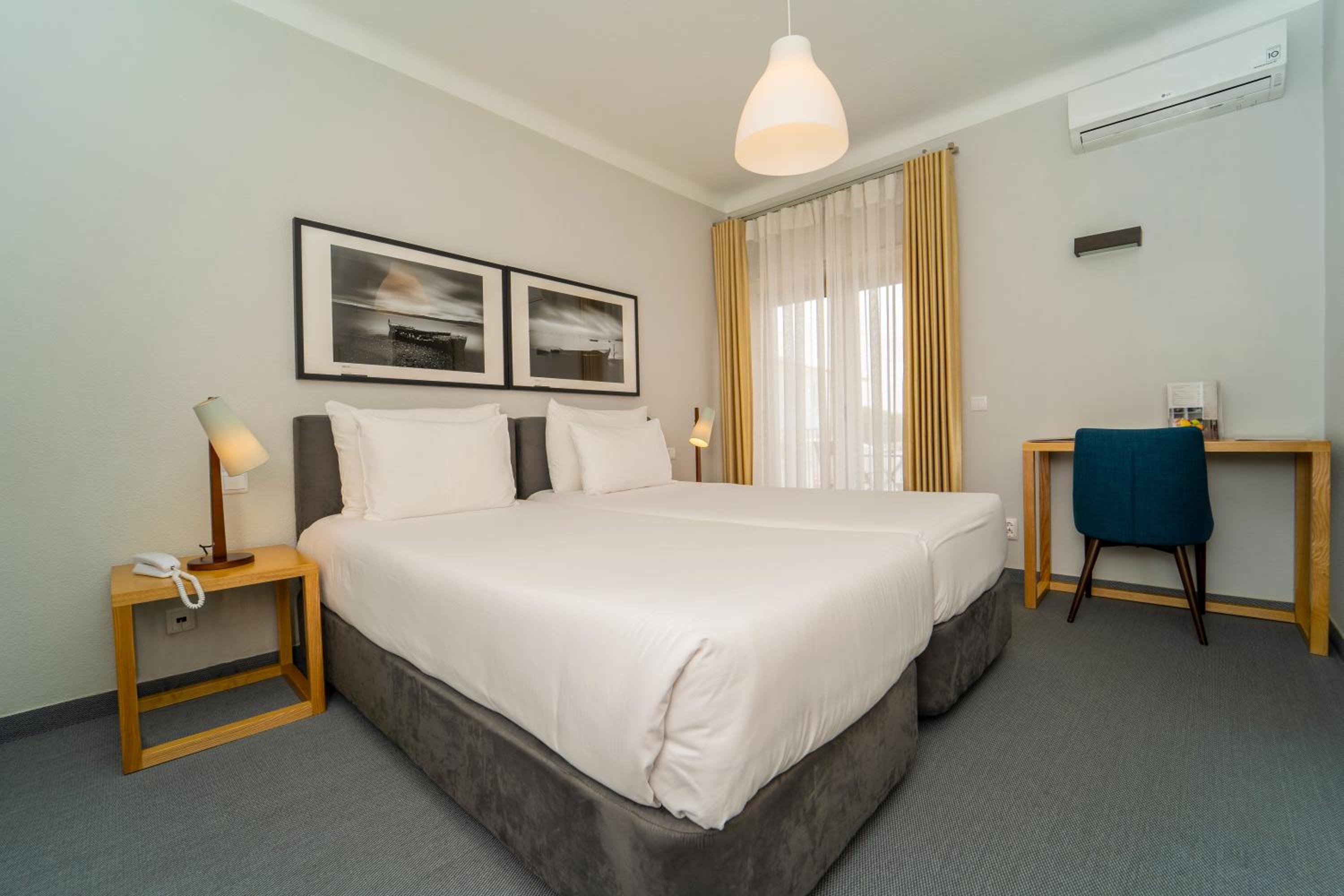 Superior Twin Room photo 2