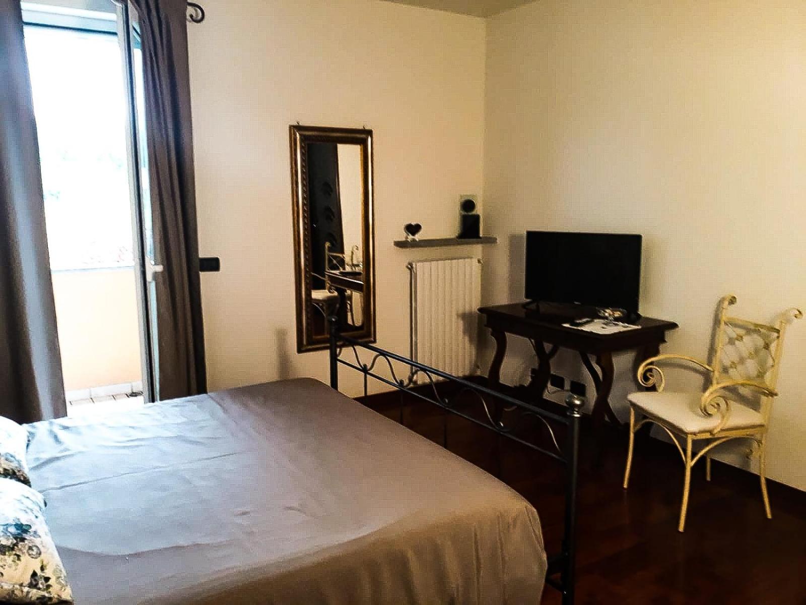 King Room with Spa Bath