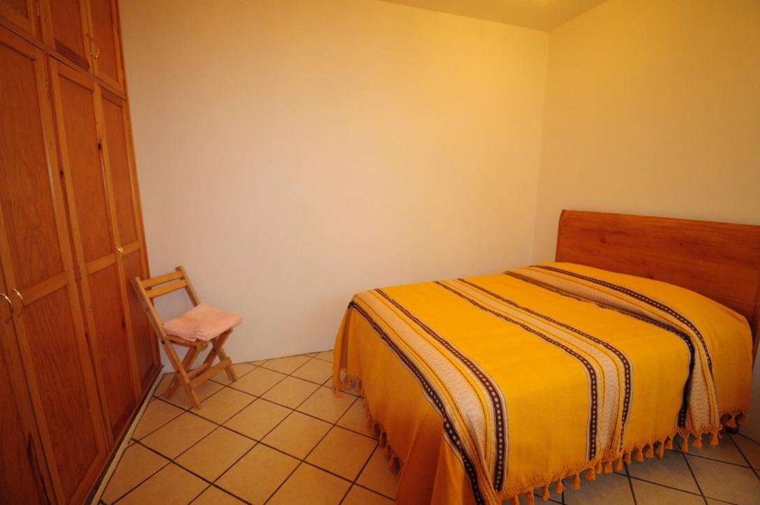Economy Double Room with Cold Shower - Photo 9