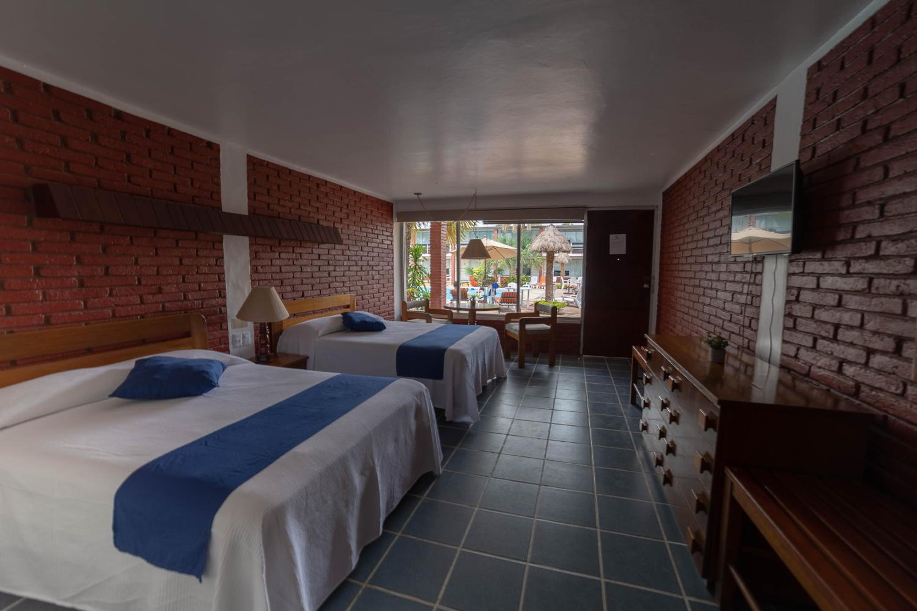 Quadruple Room with Bathroom photo 3