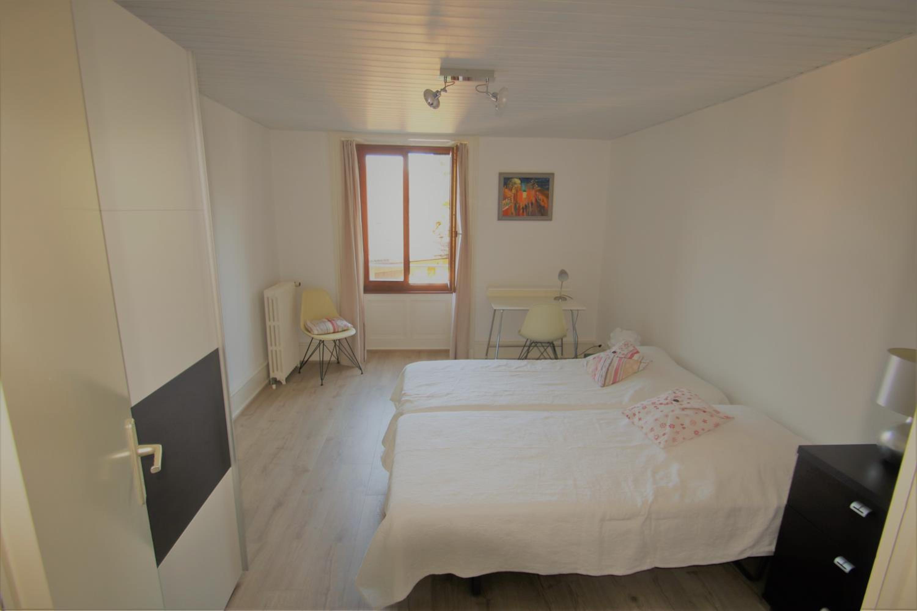 Apartment with Lake View photo 3