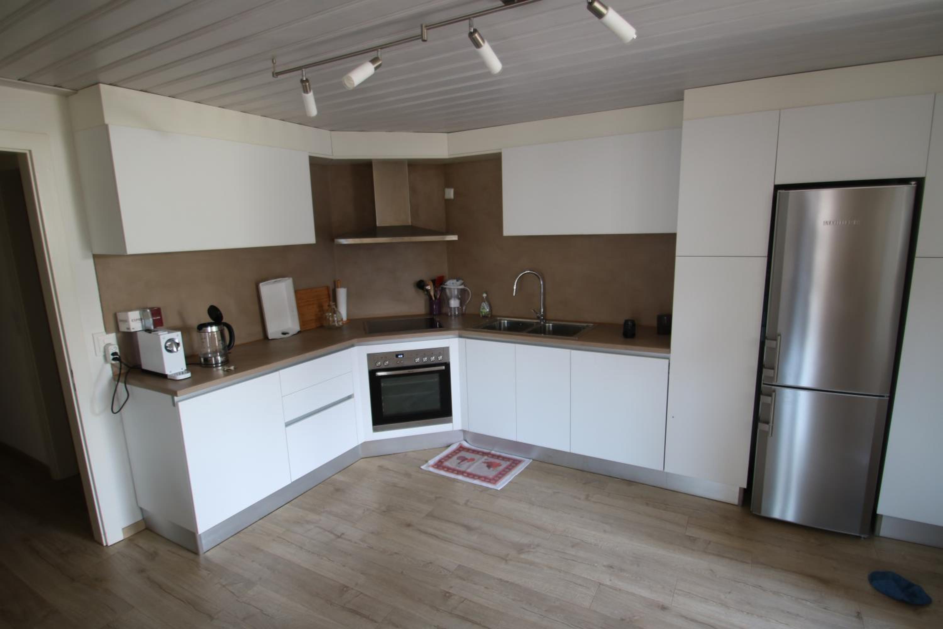 Apartment with Lake View photo 2