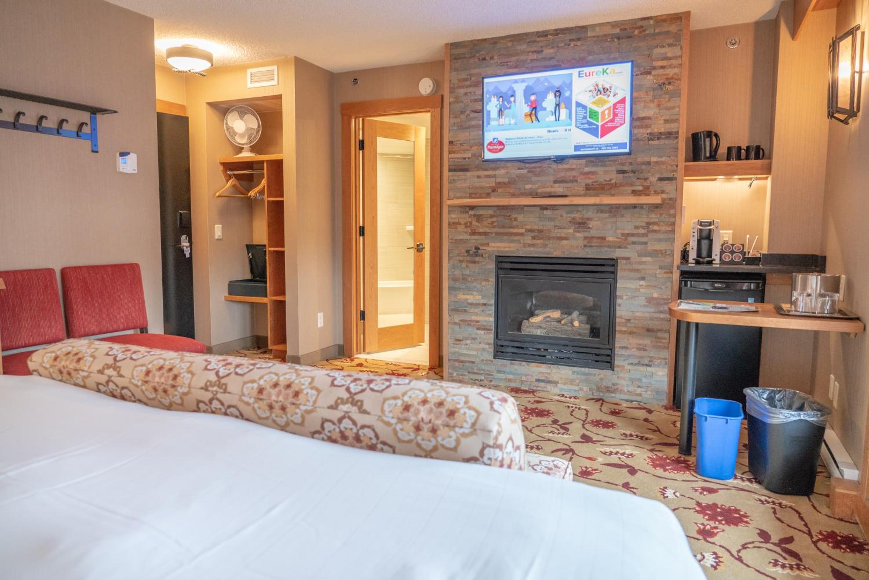 King Suite - Mountain View - Photo 4