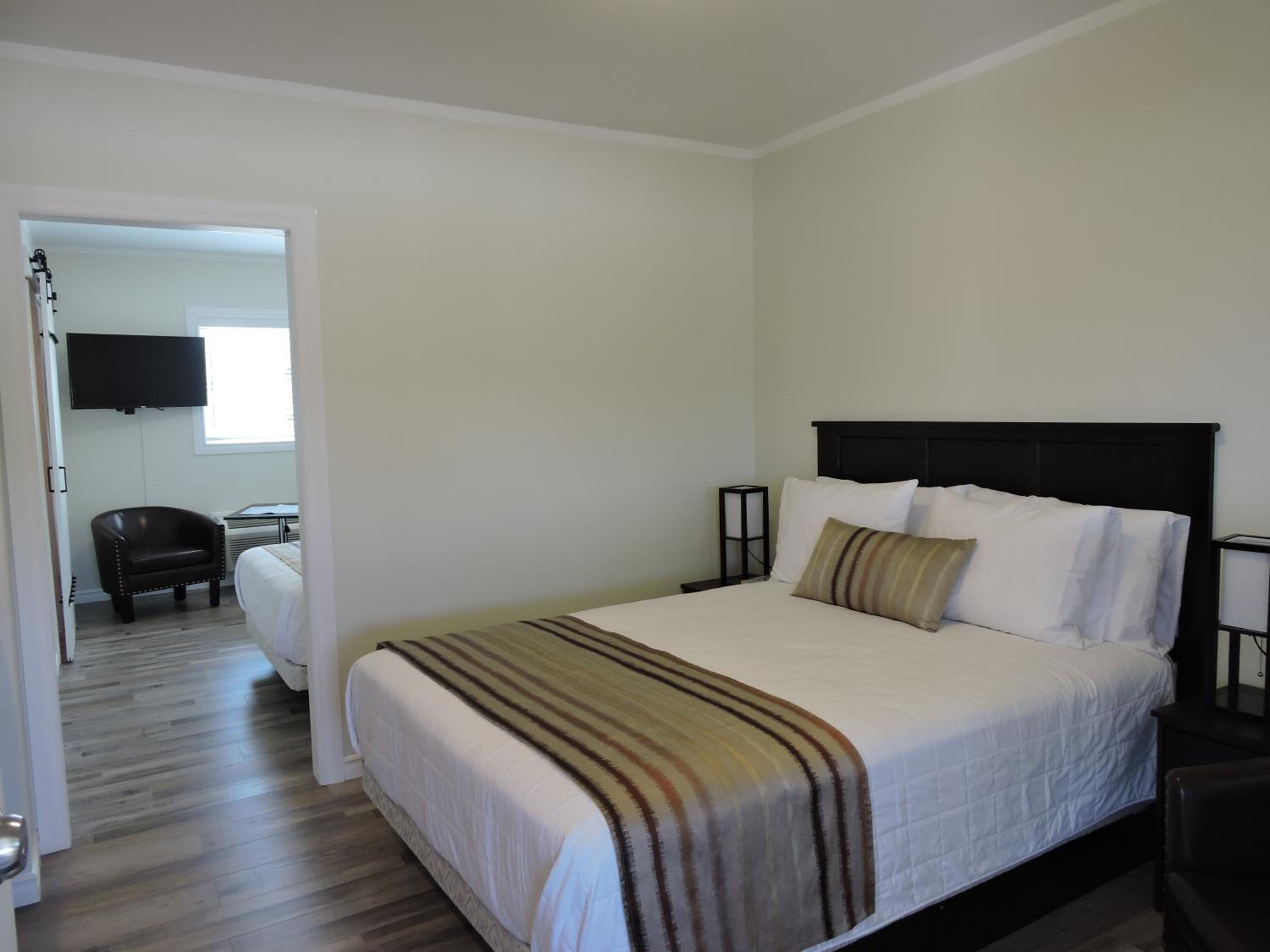 Standard Double Suite photo 1
