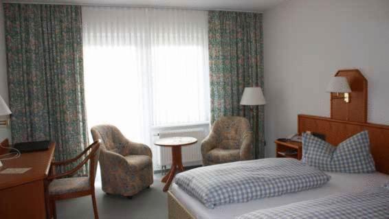 Economy Double Room photo 2