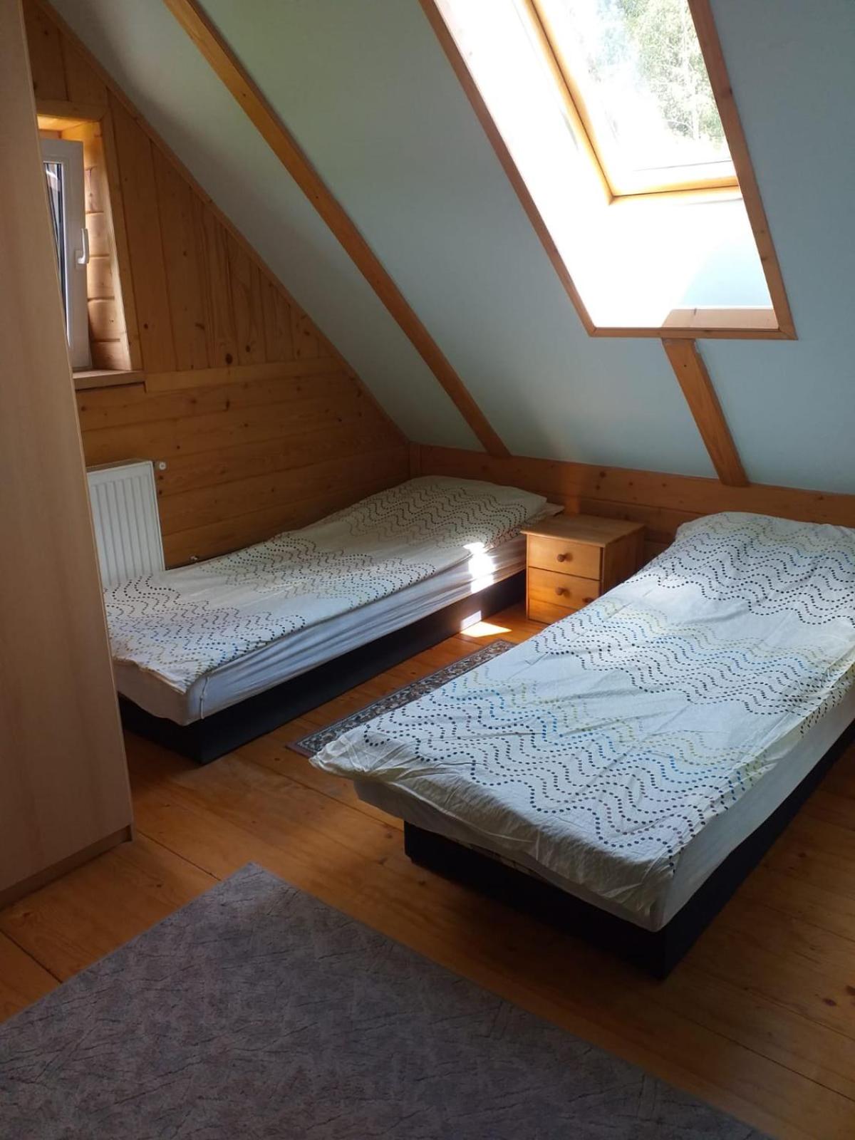 Quadruple Room with Private Bathroom photo 1