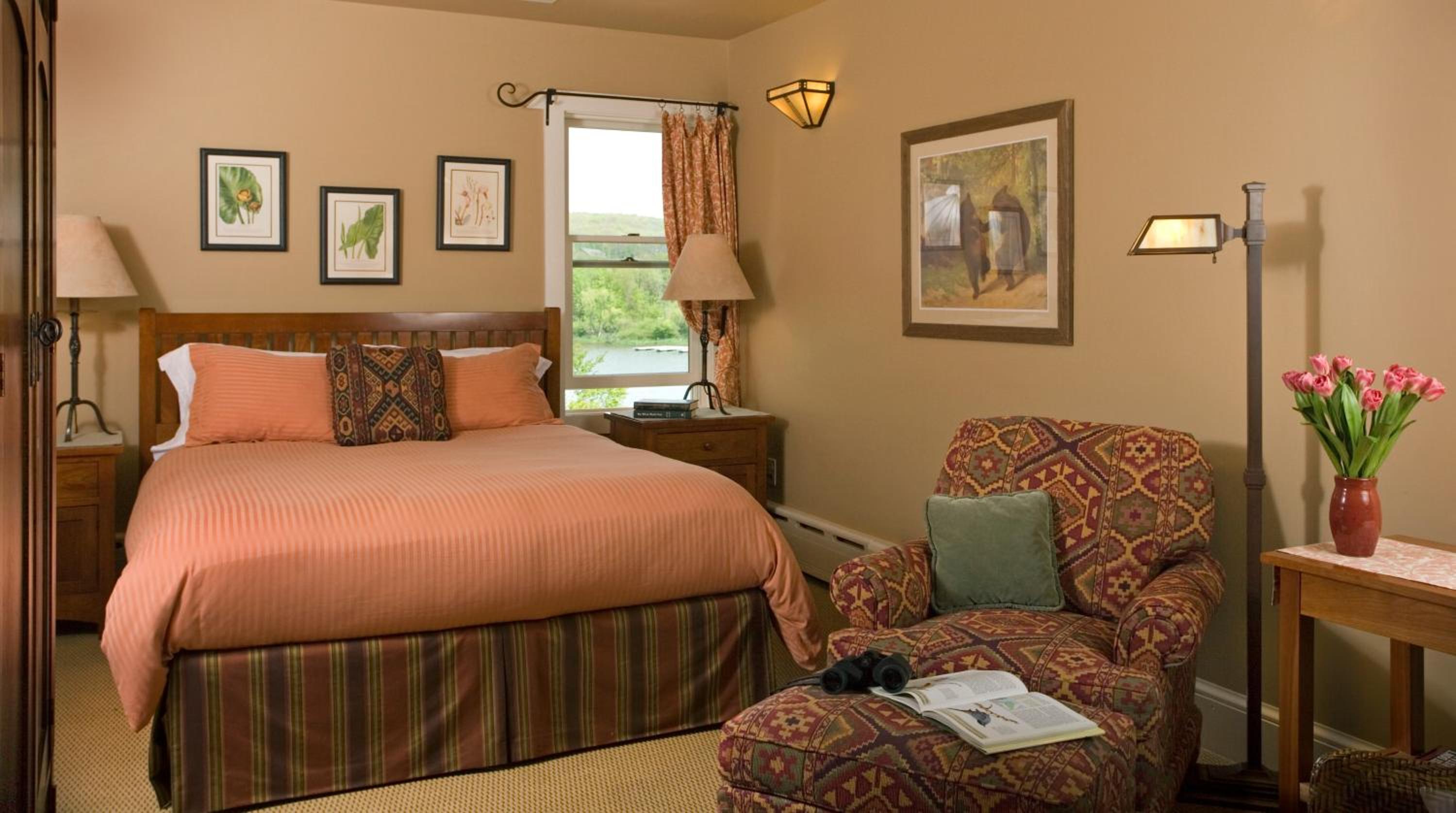 King Suite with Spa Bath