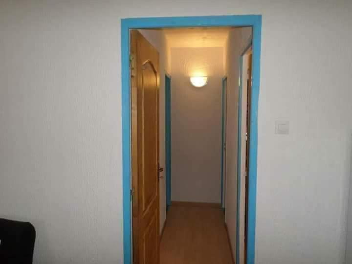 One-Bedroom Apartment - Photo 4