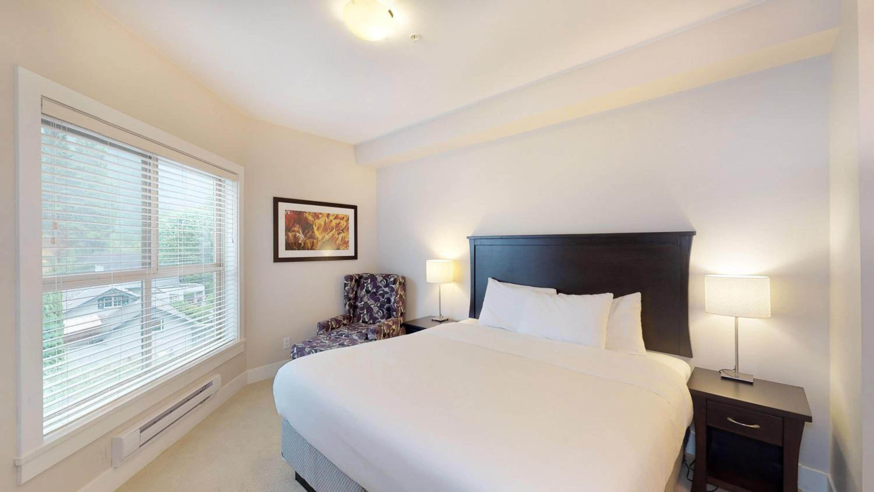 Two-Bedroom Lakeview Grand Suite