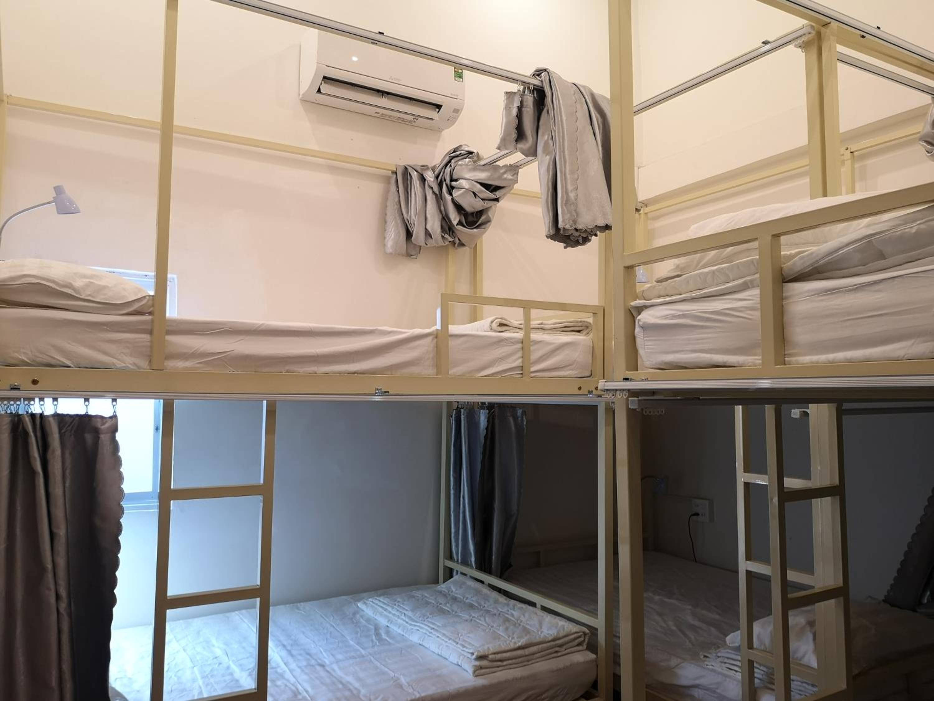 Single Bed in 6-Bed Dormitory Room photo 3