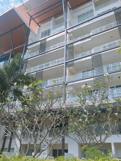 Family Room with Balcony - Photo 5
