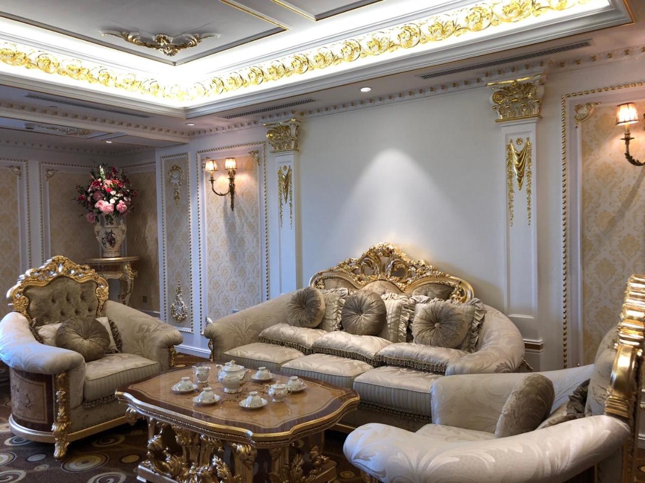 Presidential Suite photo 1