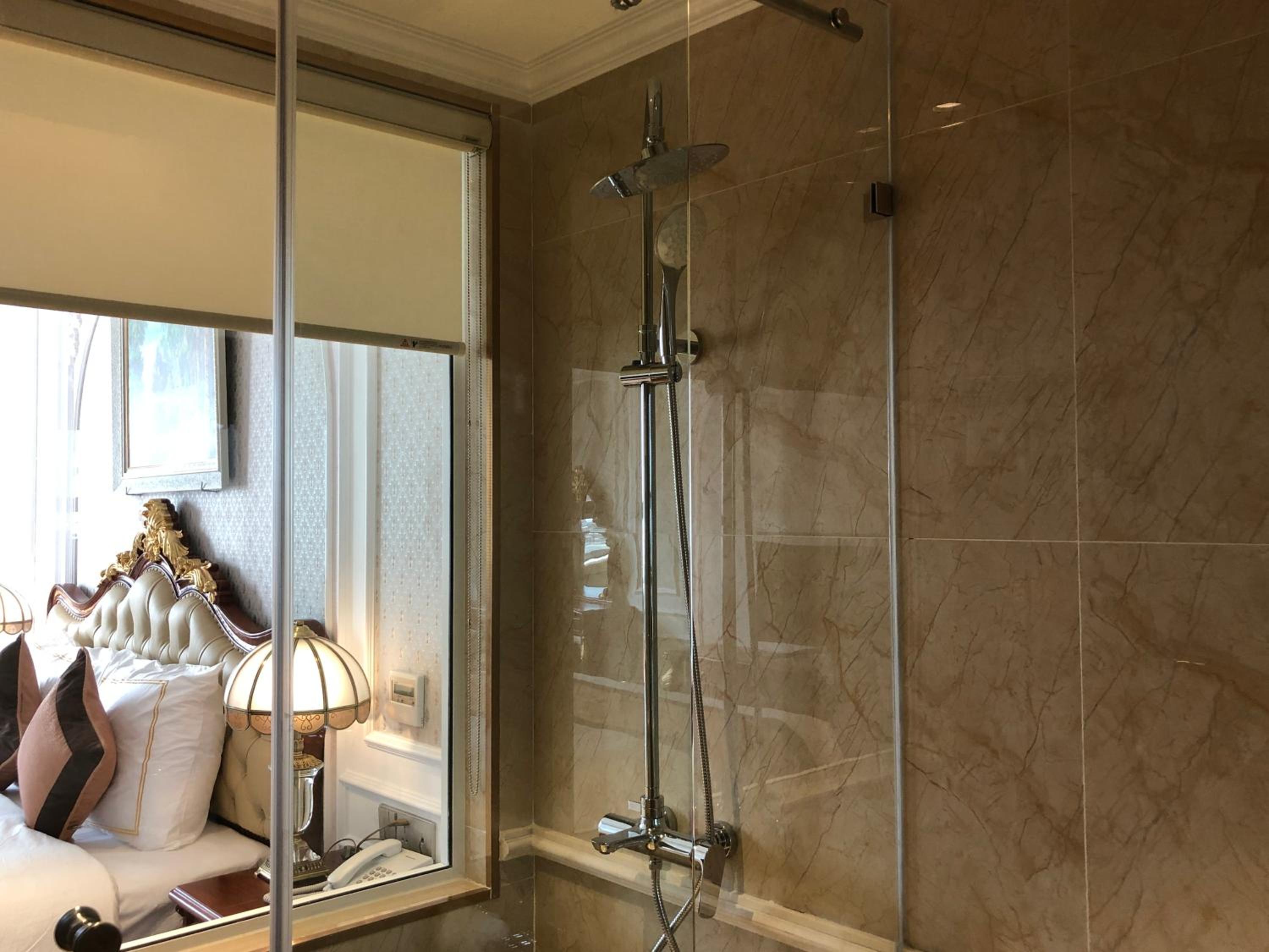 Deluxe Double Room photo 2