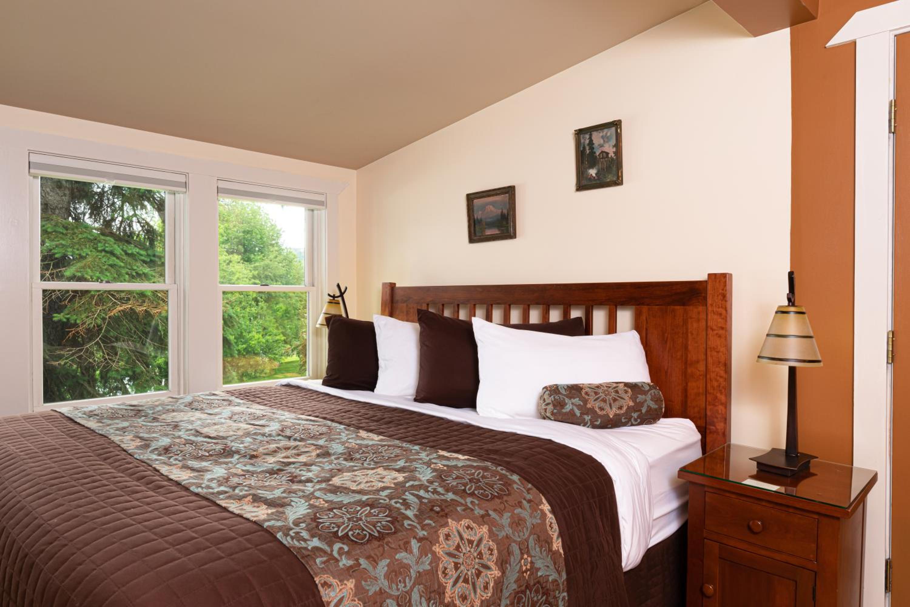 King Suite with Balcony