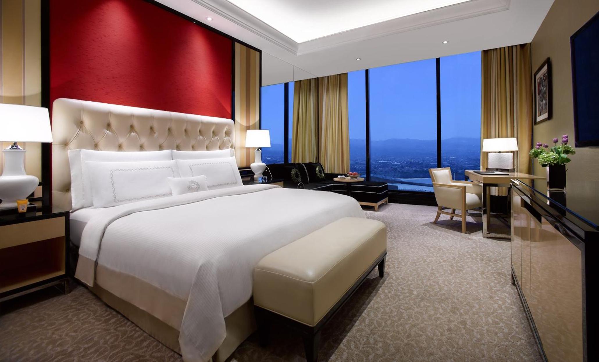 Premier Room - Photo 1
