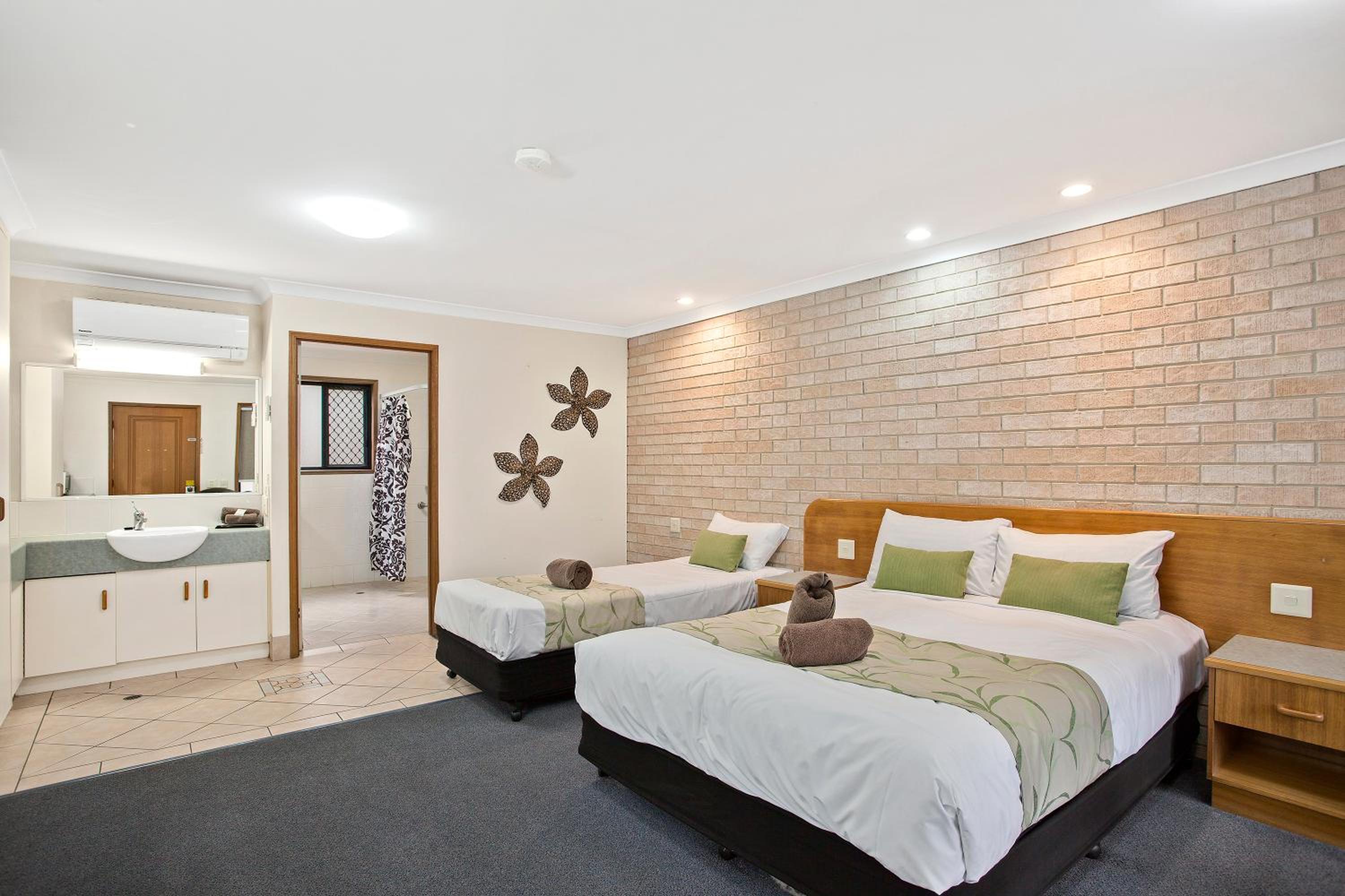 Standard Room - Disability Access