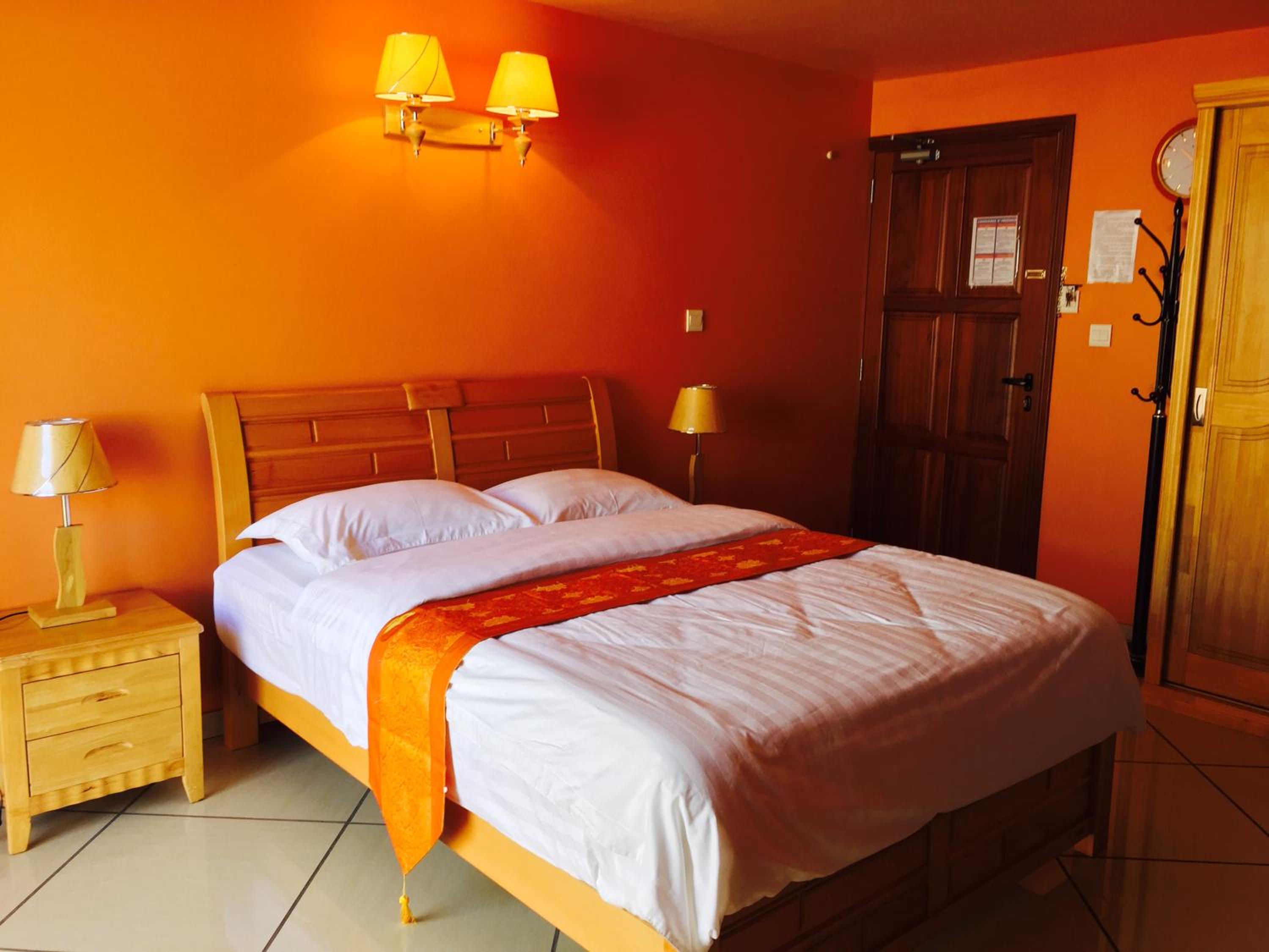 Double Room with Private Bathroom photo 3
