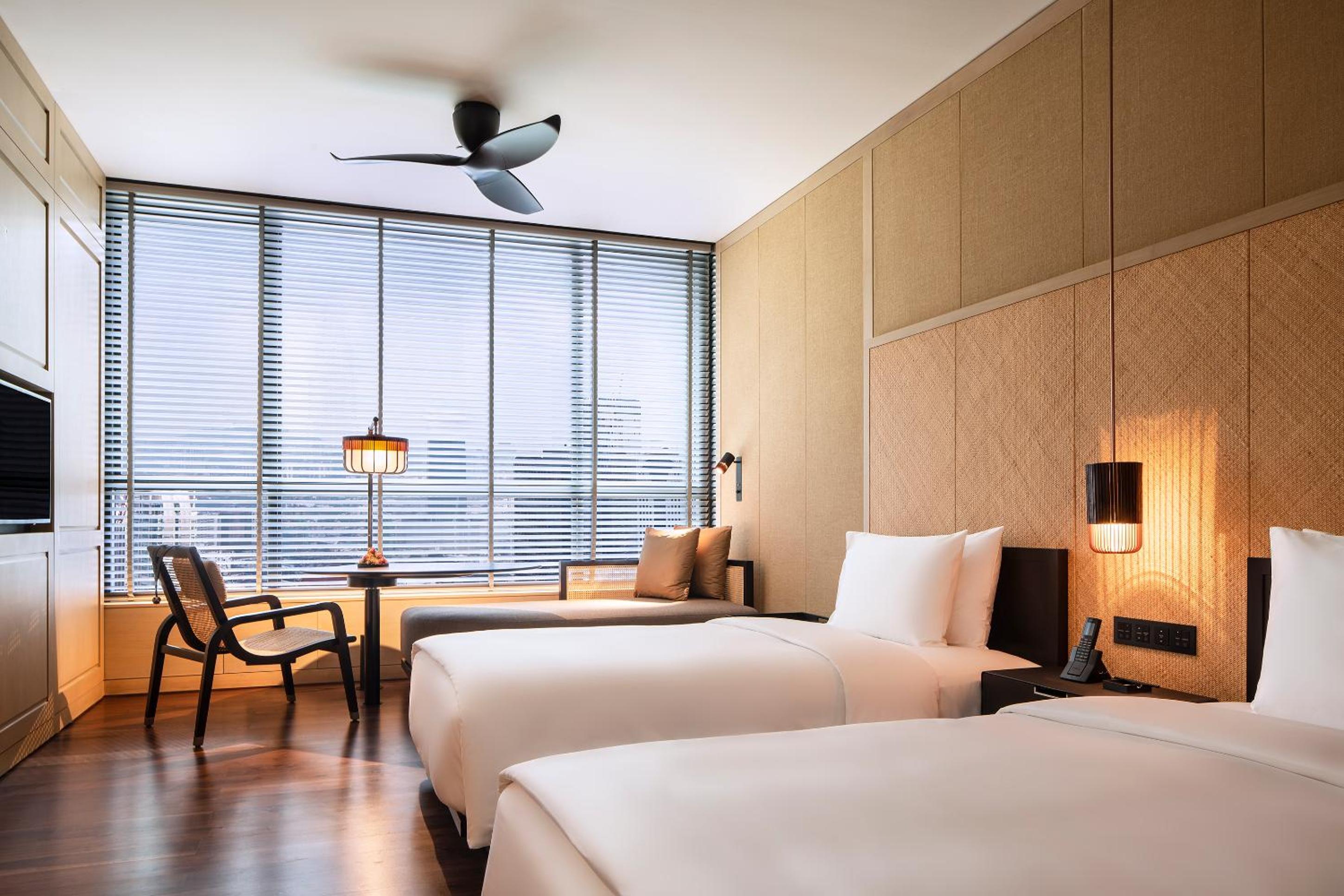 Deluxe Twin Room photo 2