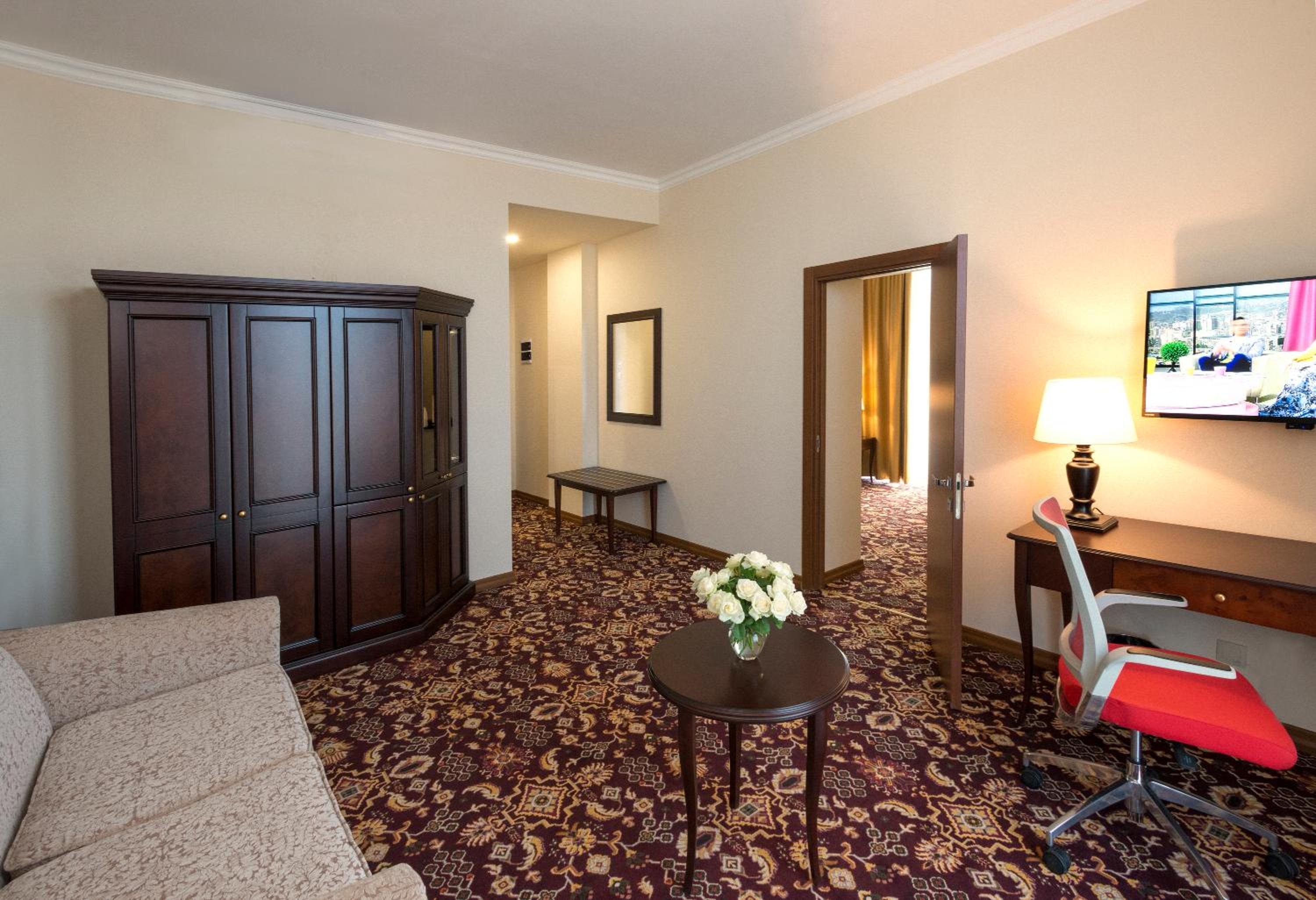Executive Suite