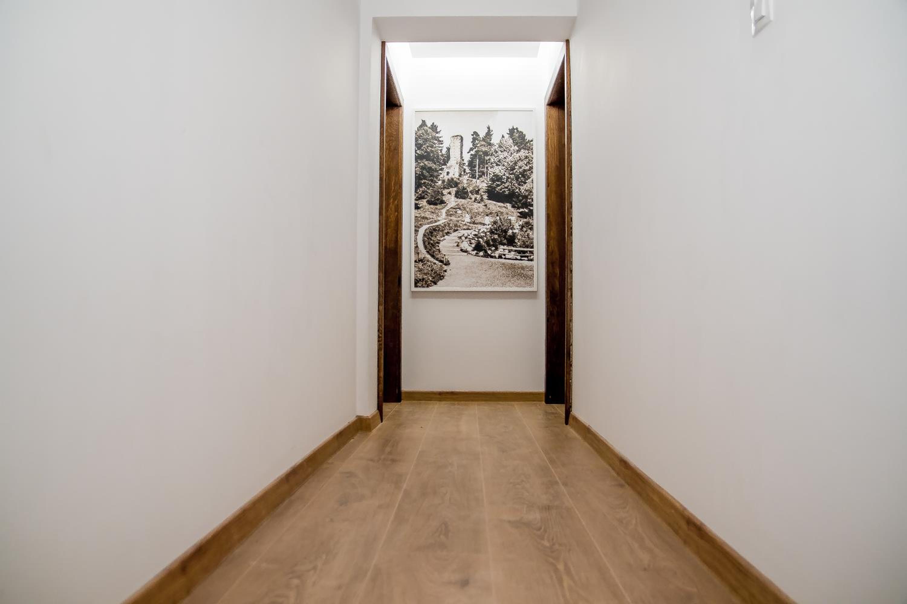 Double Room - Photo 11