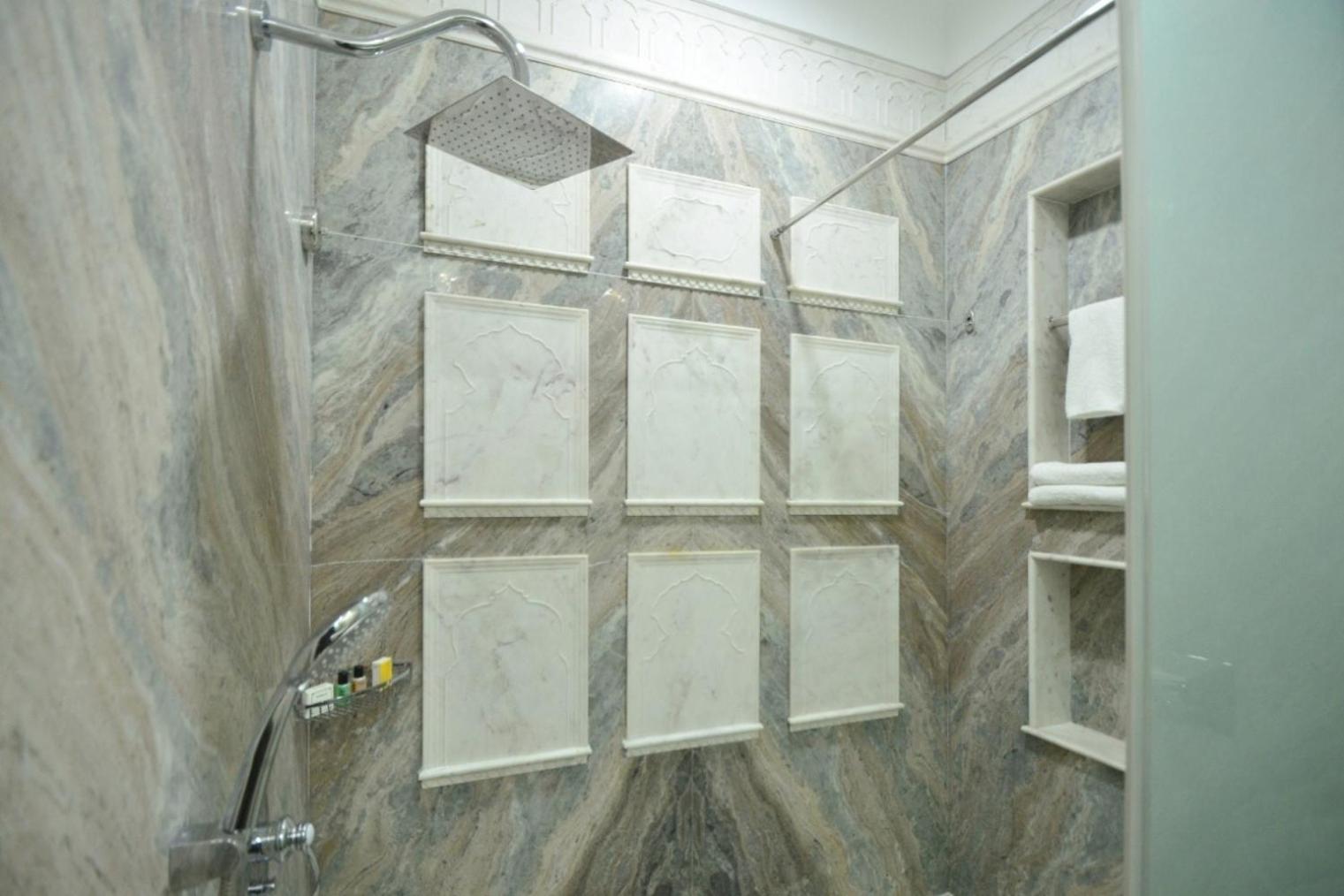 Family Suite - Photo 38