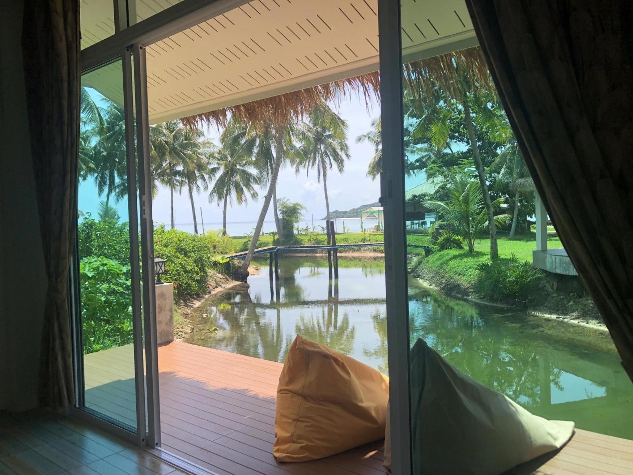 King Room with Lake View photo 3