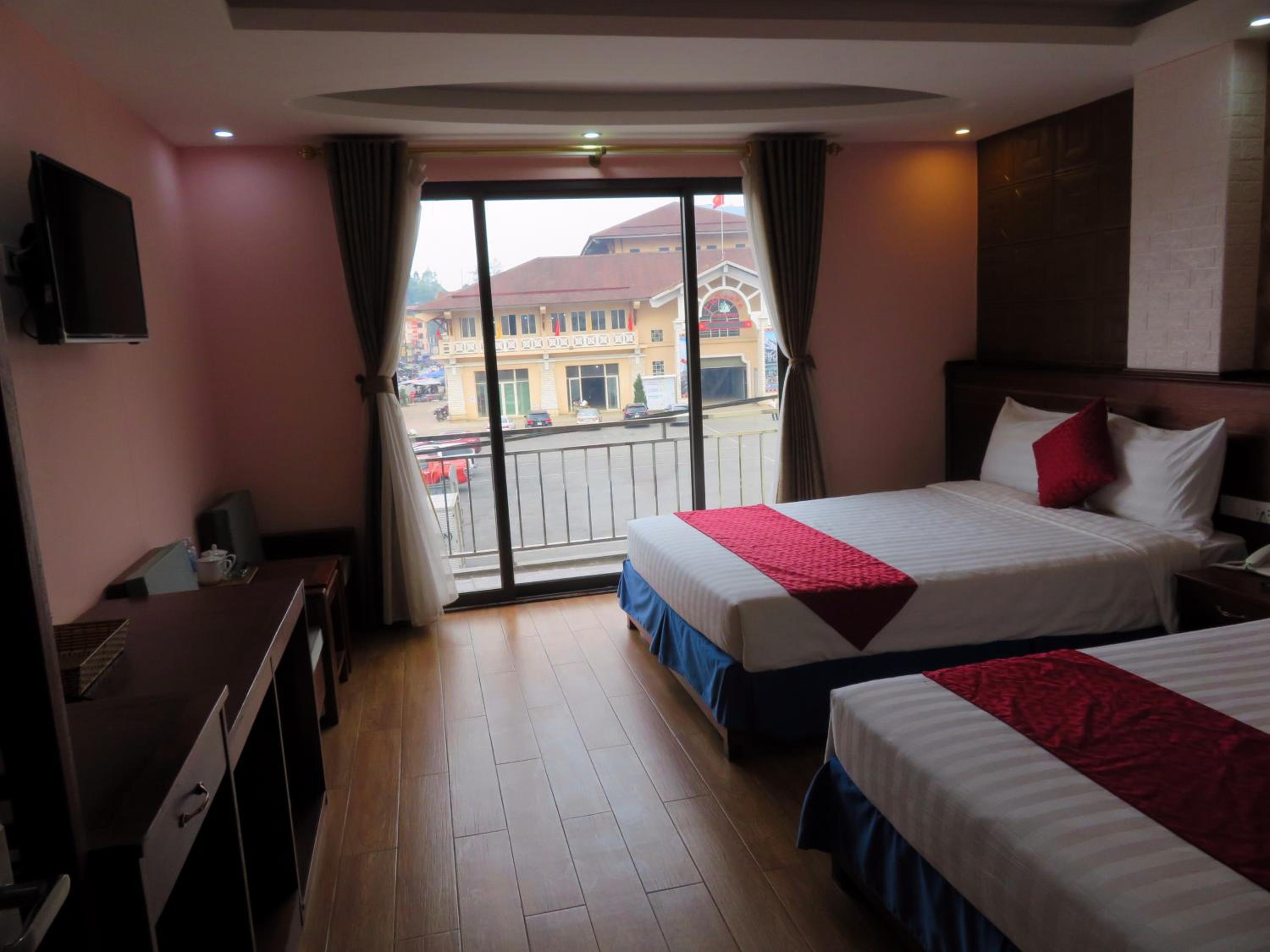 Quadruple Room With Balcony photo 2