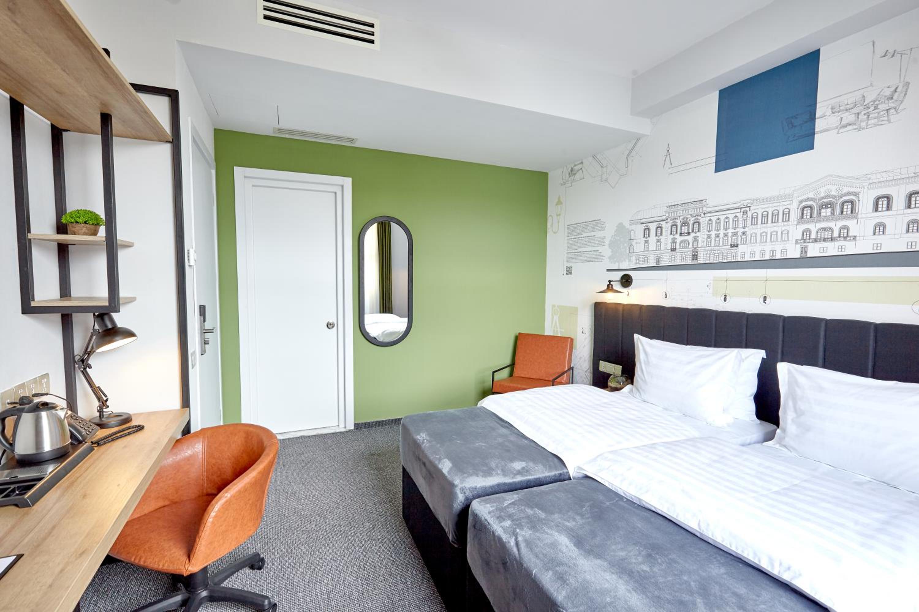 Standard Twin Room - Photo 5