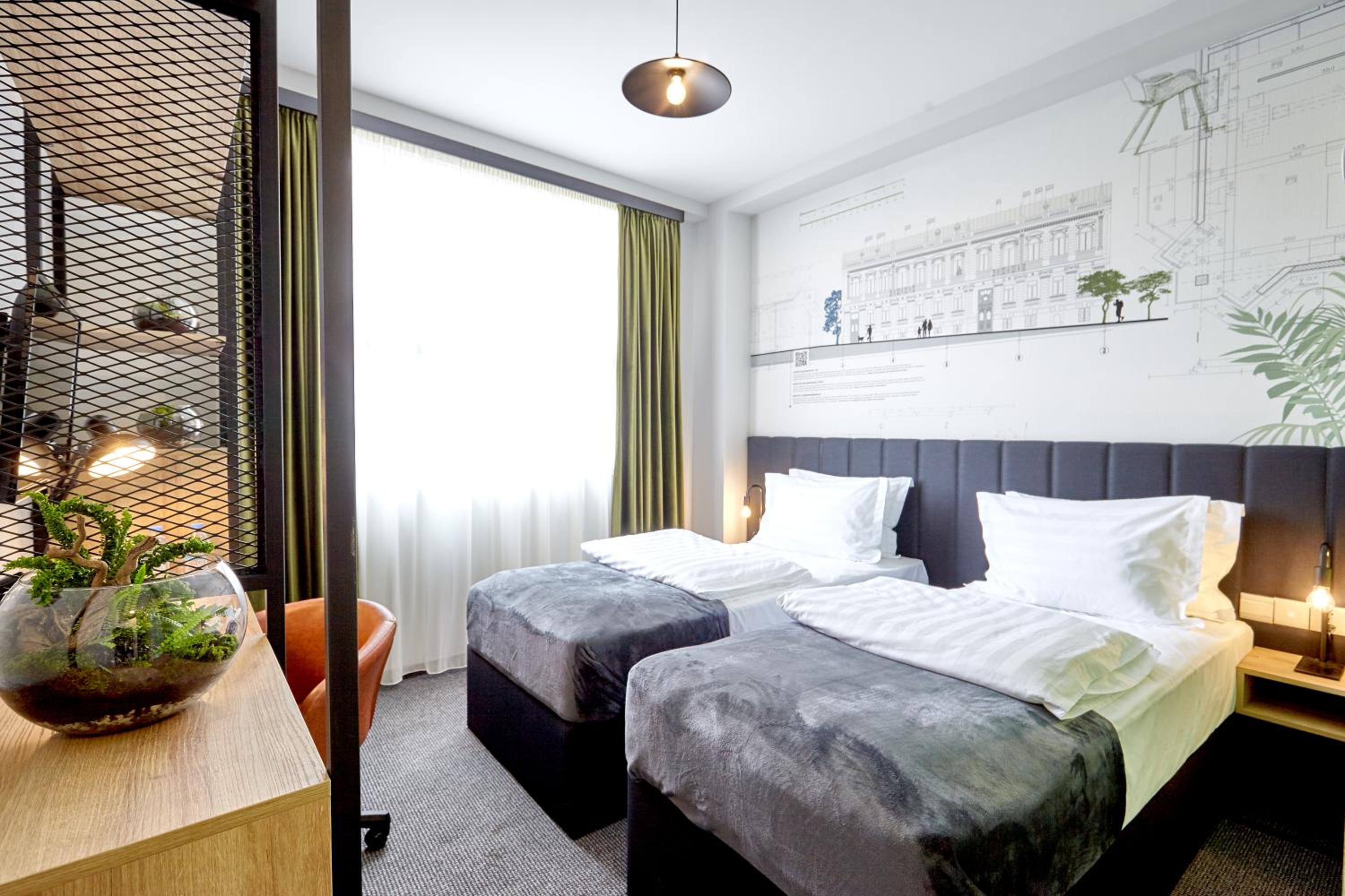 Standard Twin Room - Photo 8