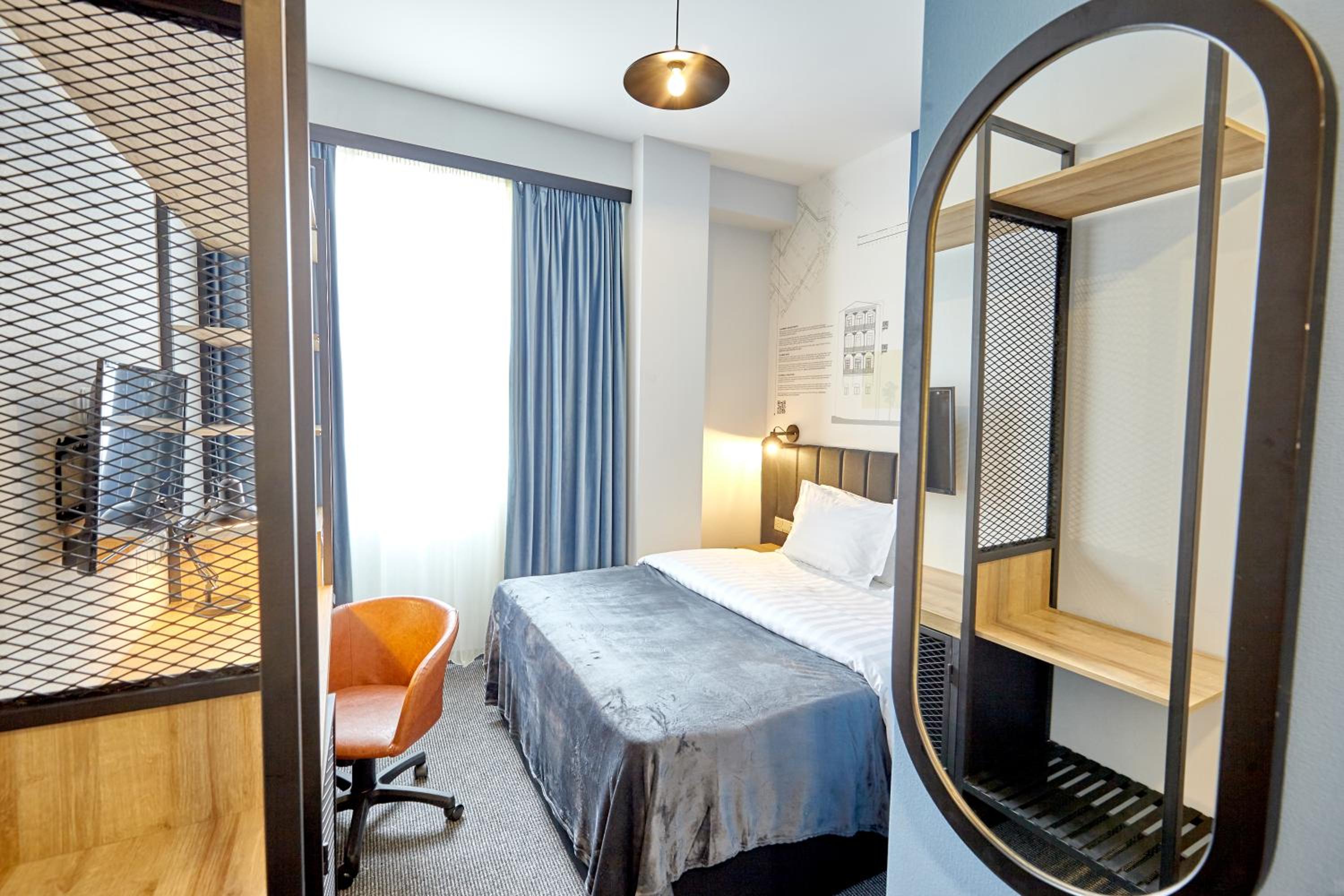 Economy Double Room - Photo 6