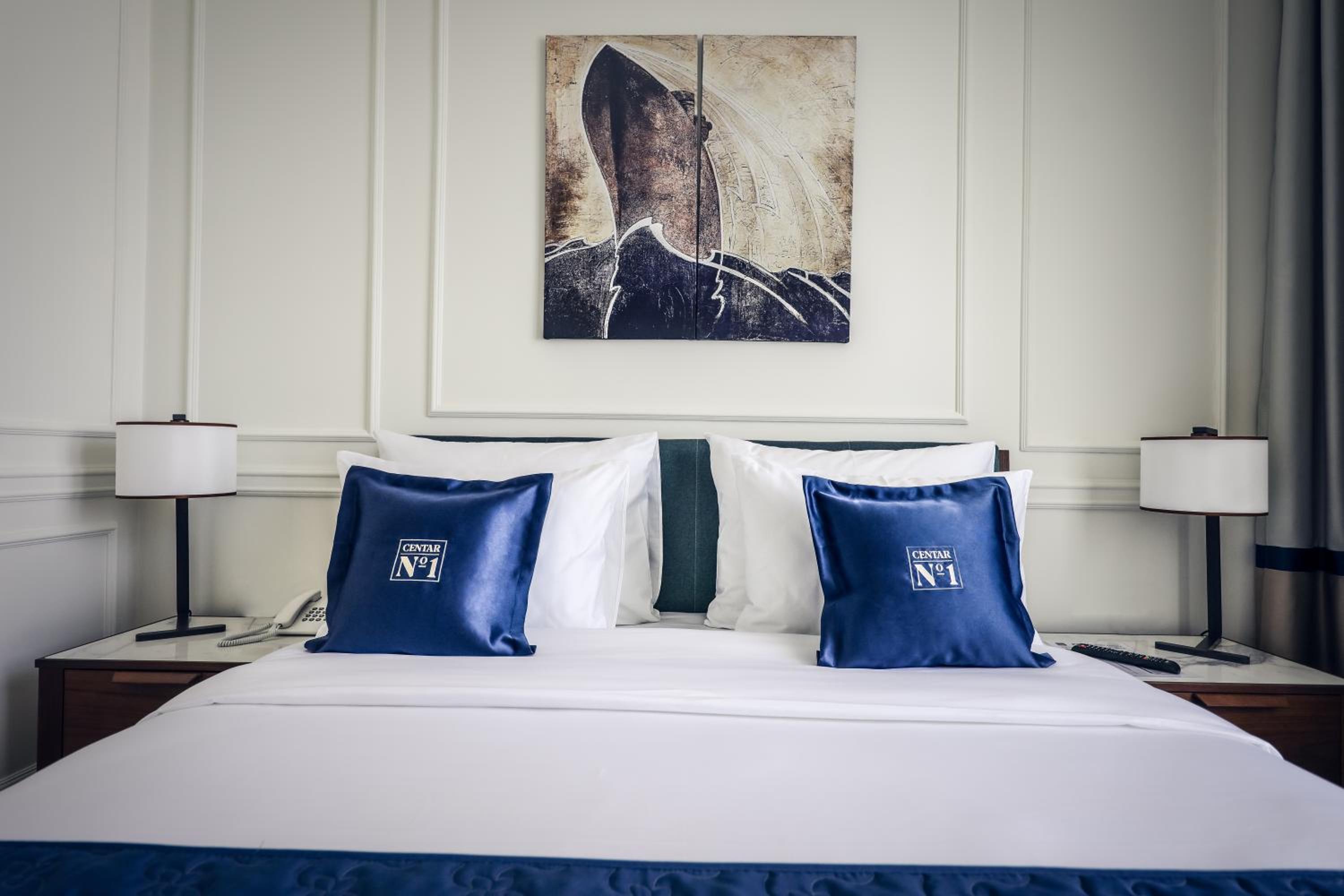 Standard Double Room - Photo 2