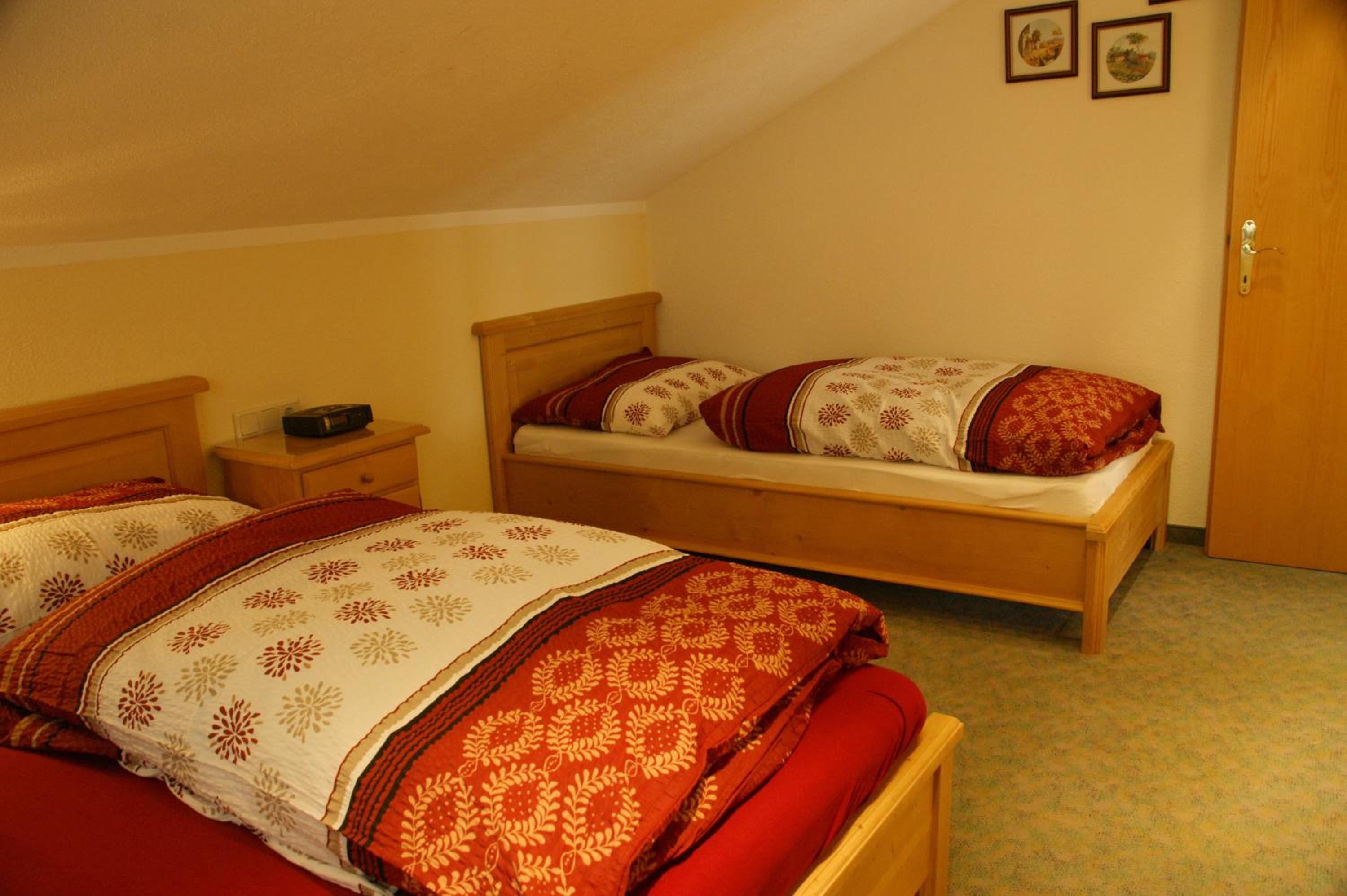 One-Bedroom Apartment with Balcony photo 2