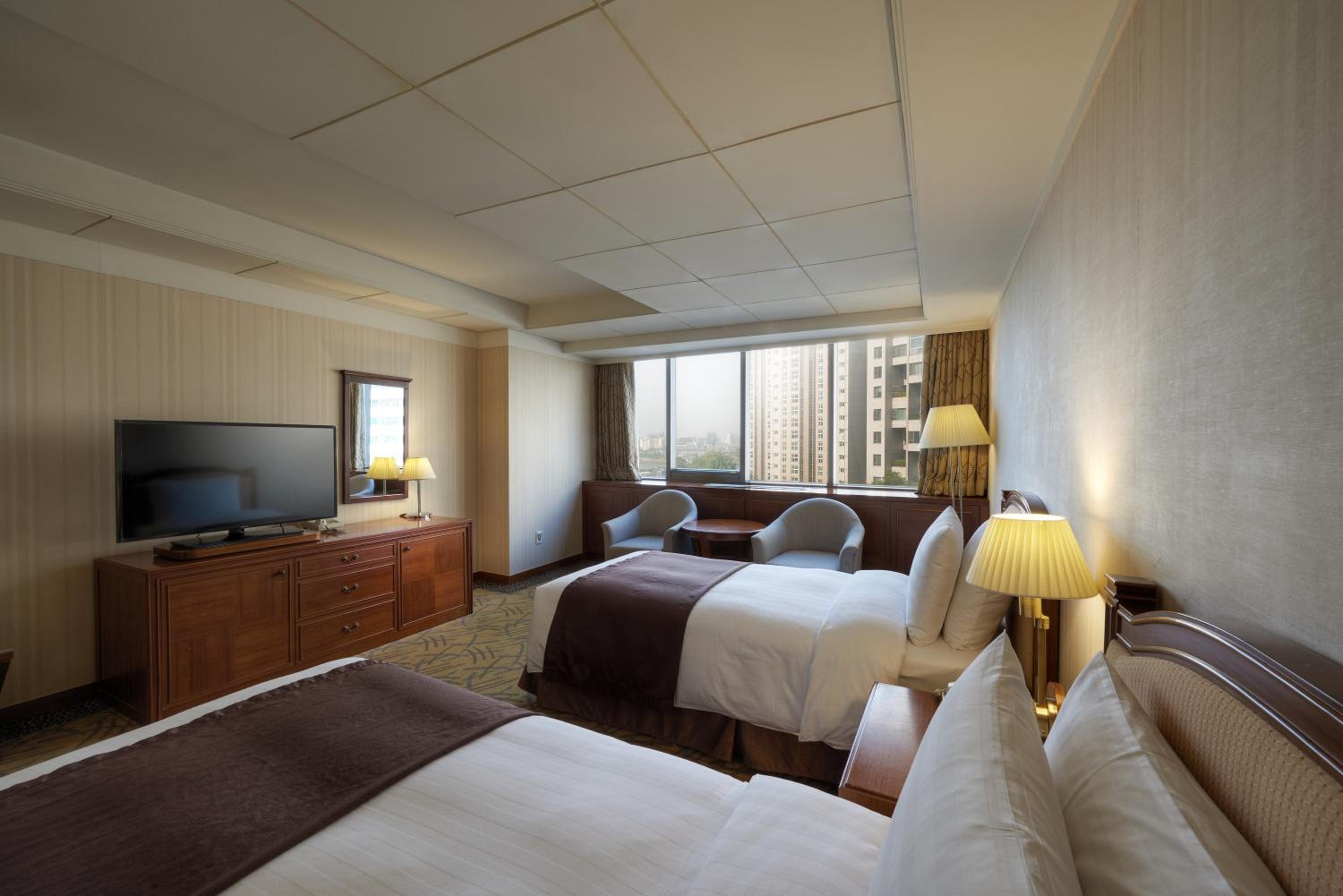 Luxury Twin Room