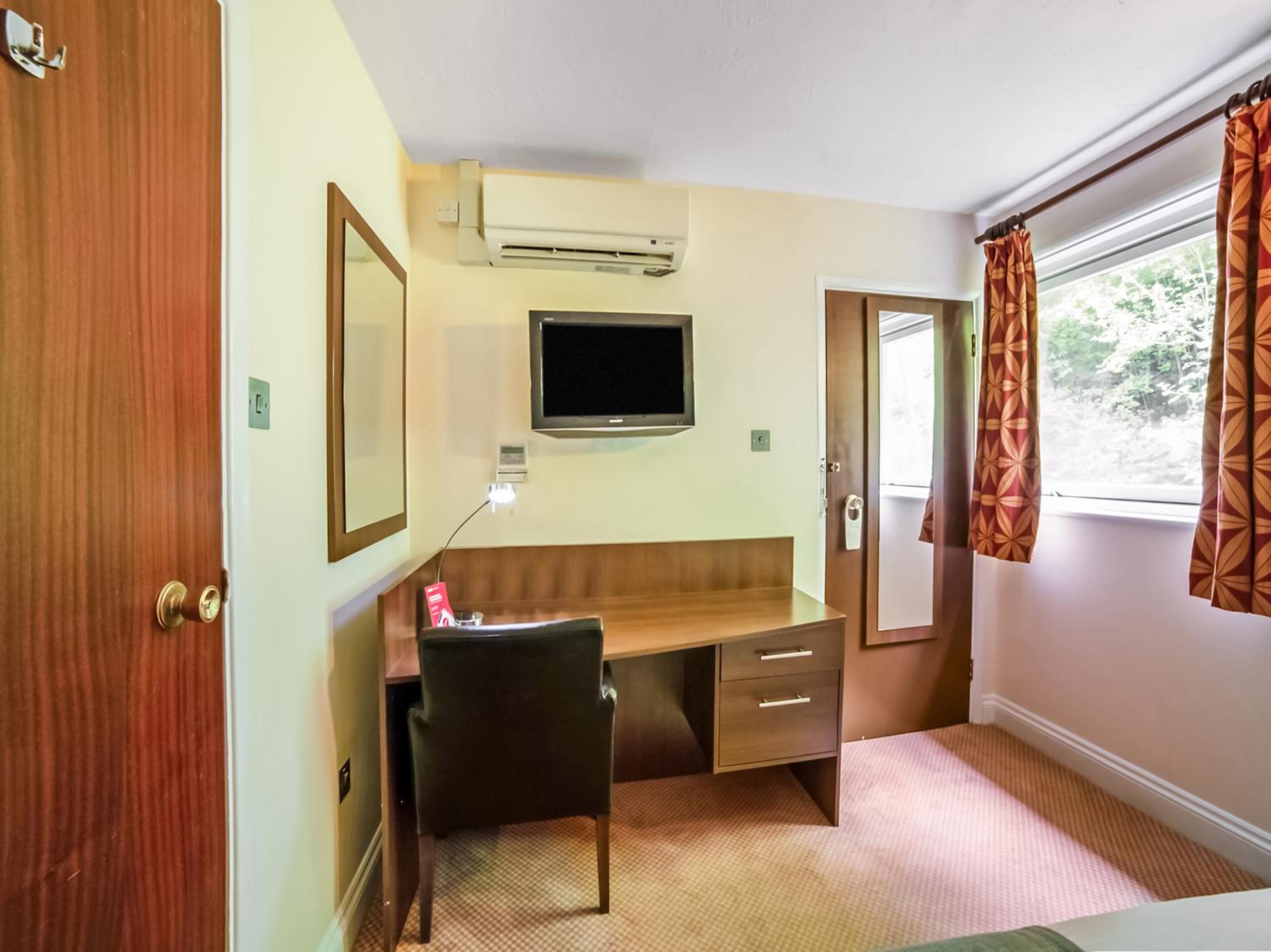 Standard Single Room photo 2