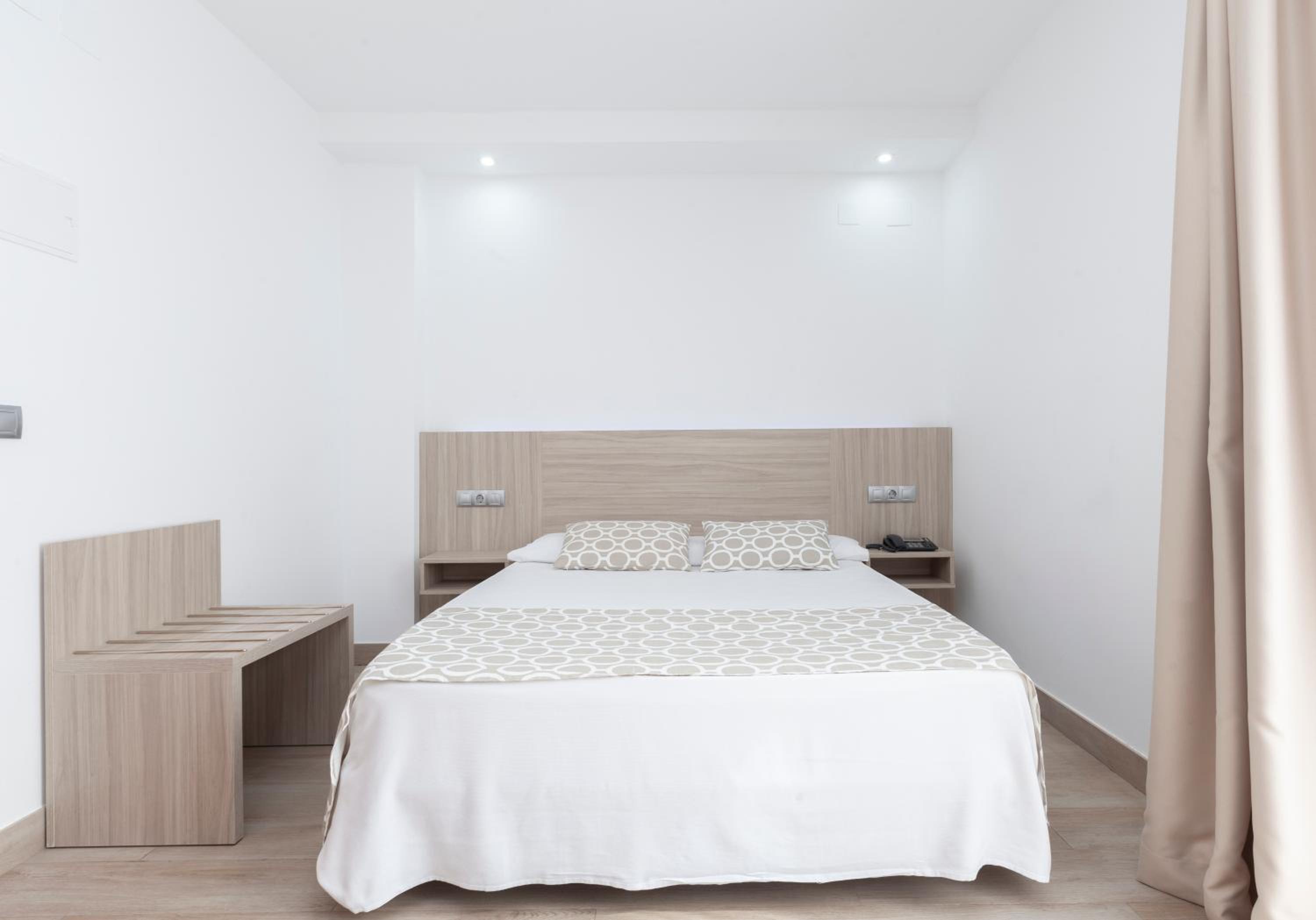 Double Room with Terrace - Photo 6