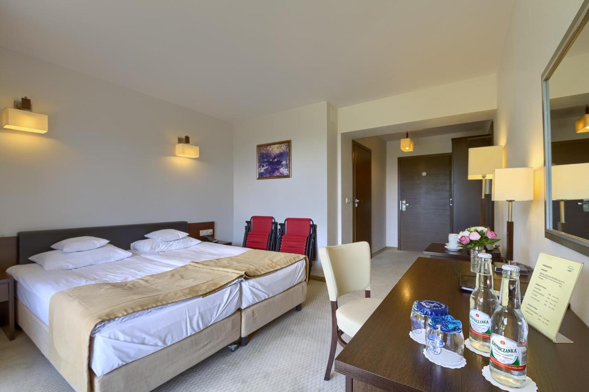 Deluxe Double or Twin Room with Balcony photo 2