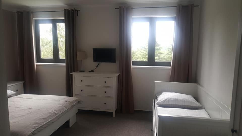 Quadruple Room with Private Bathroom photo 1
